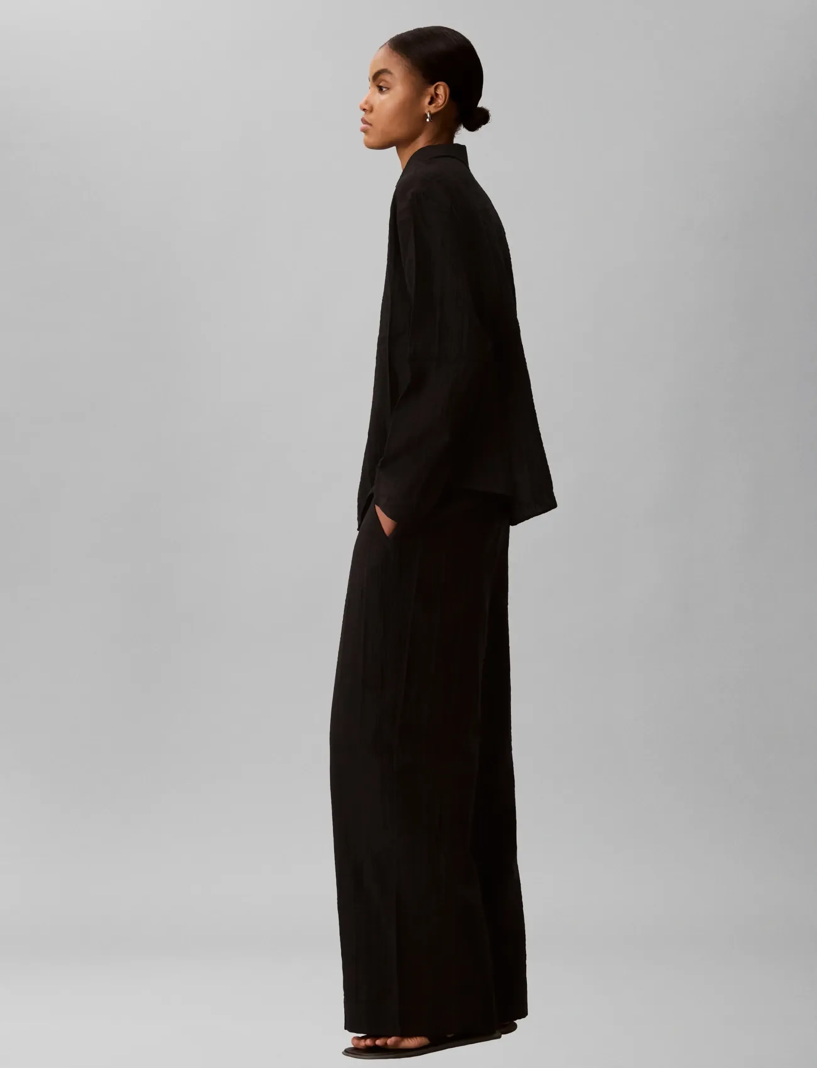 Calvin Klein - VISCOSE SHEER STRIPE PANT - sirge säärega püksid - black - 4