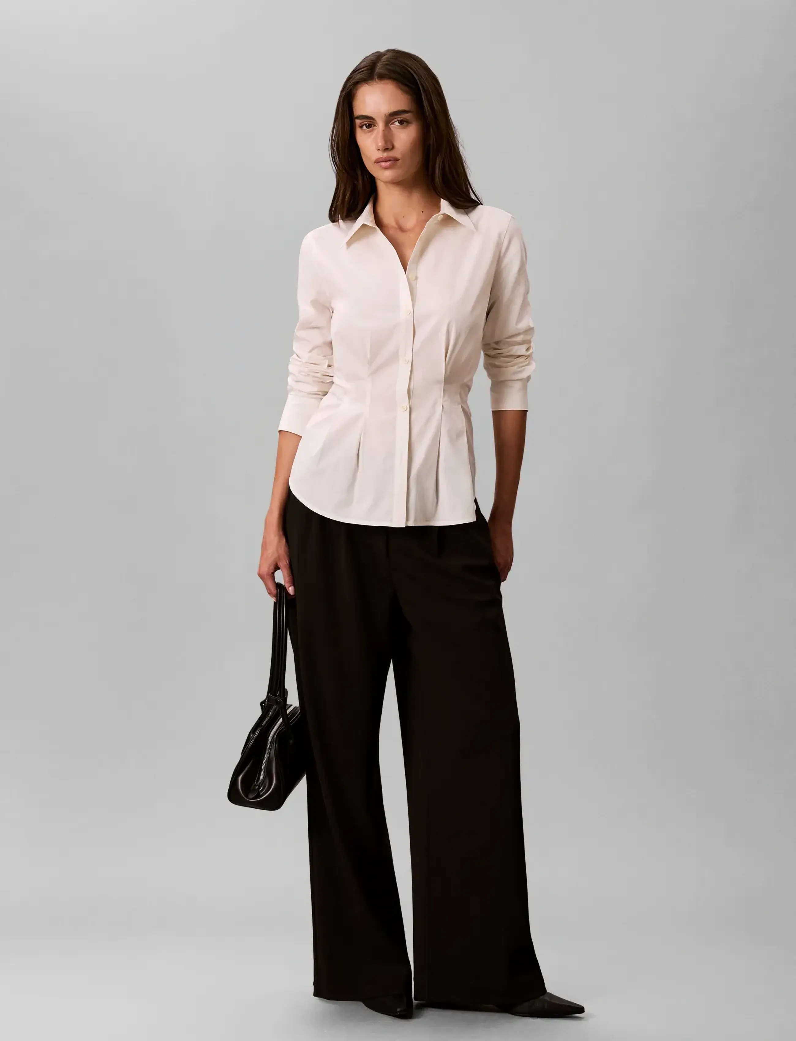 Calvin Klein POPLIN FITTED SHIRT - Pikkade varrukatega särgid - TOFU / cream