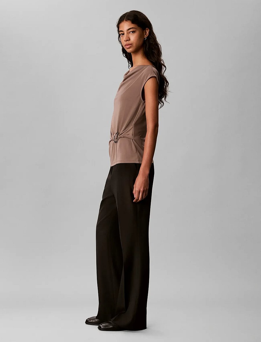 Calvin Klein - SS CREPE JERSEY COWL NK HARDWARE - kurzärmelige blusen - iron - 5