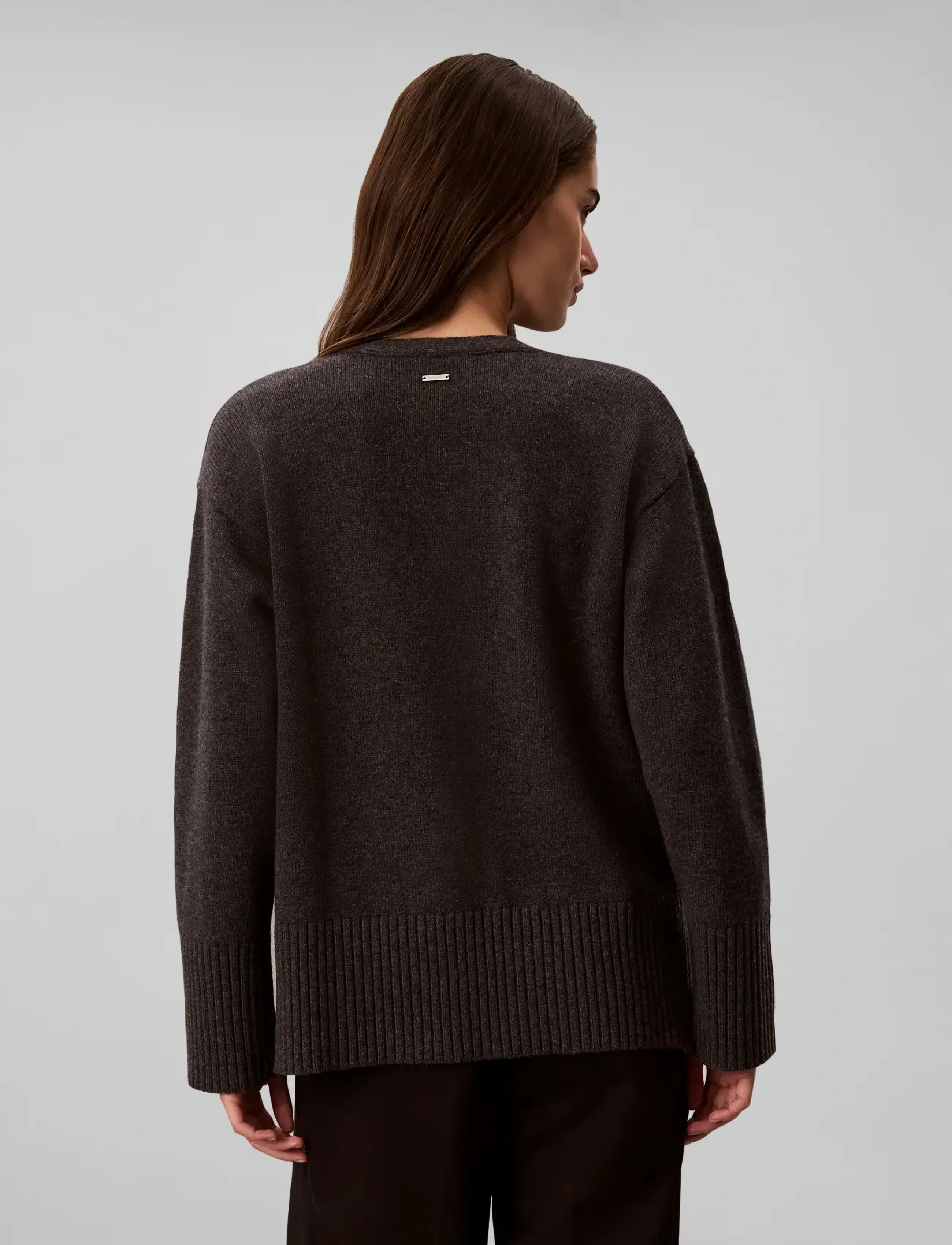 Calvin Klein - LUX WOOL VNECK SWEATER - stickade tröjor - b85 gunmetal heather - 2