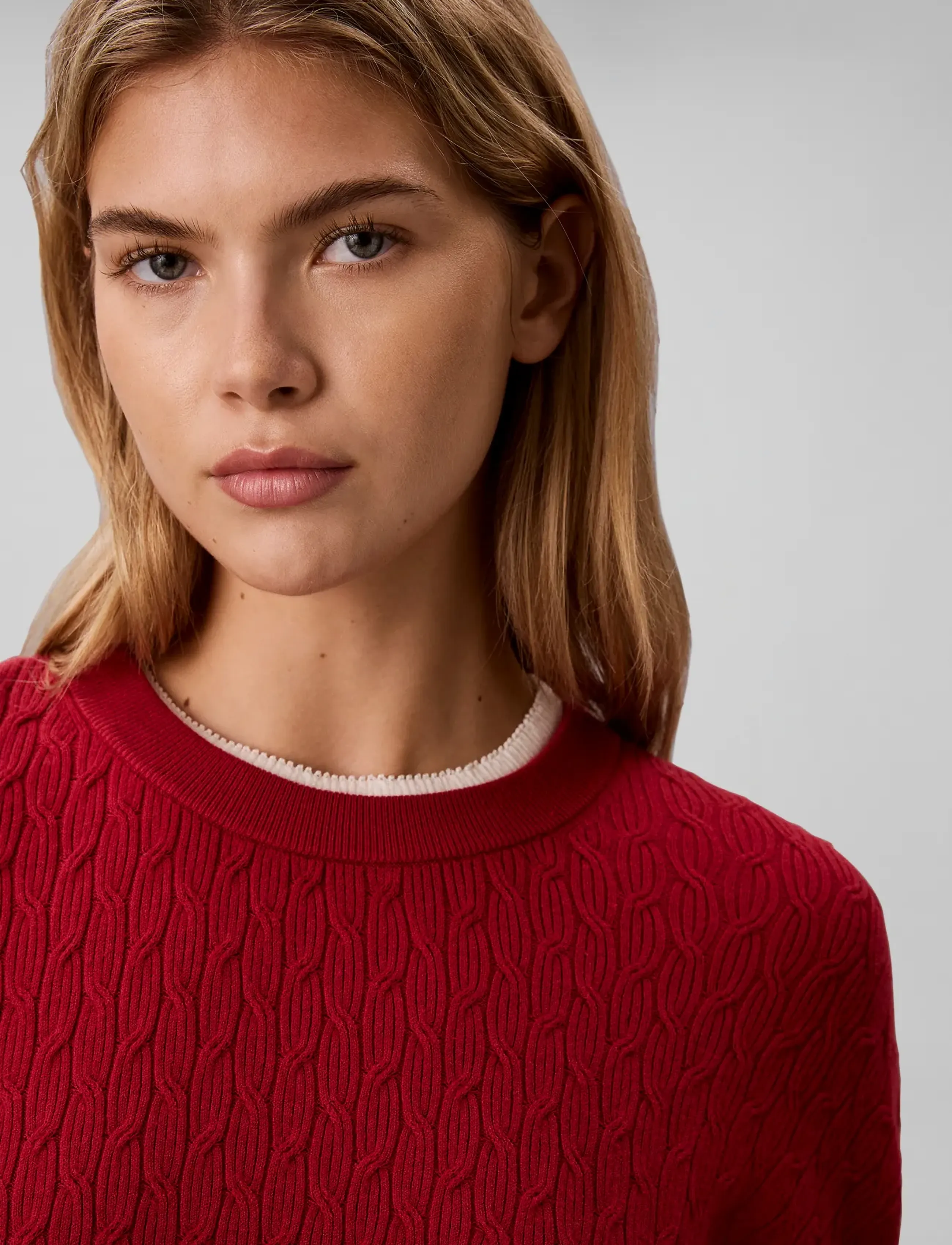Calvin Klein - TECH KNIT CABLE PULLOVER - jumpers - rio red - 5