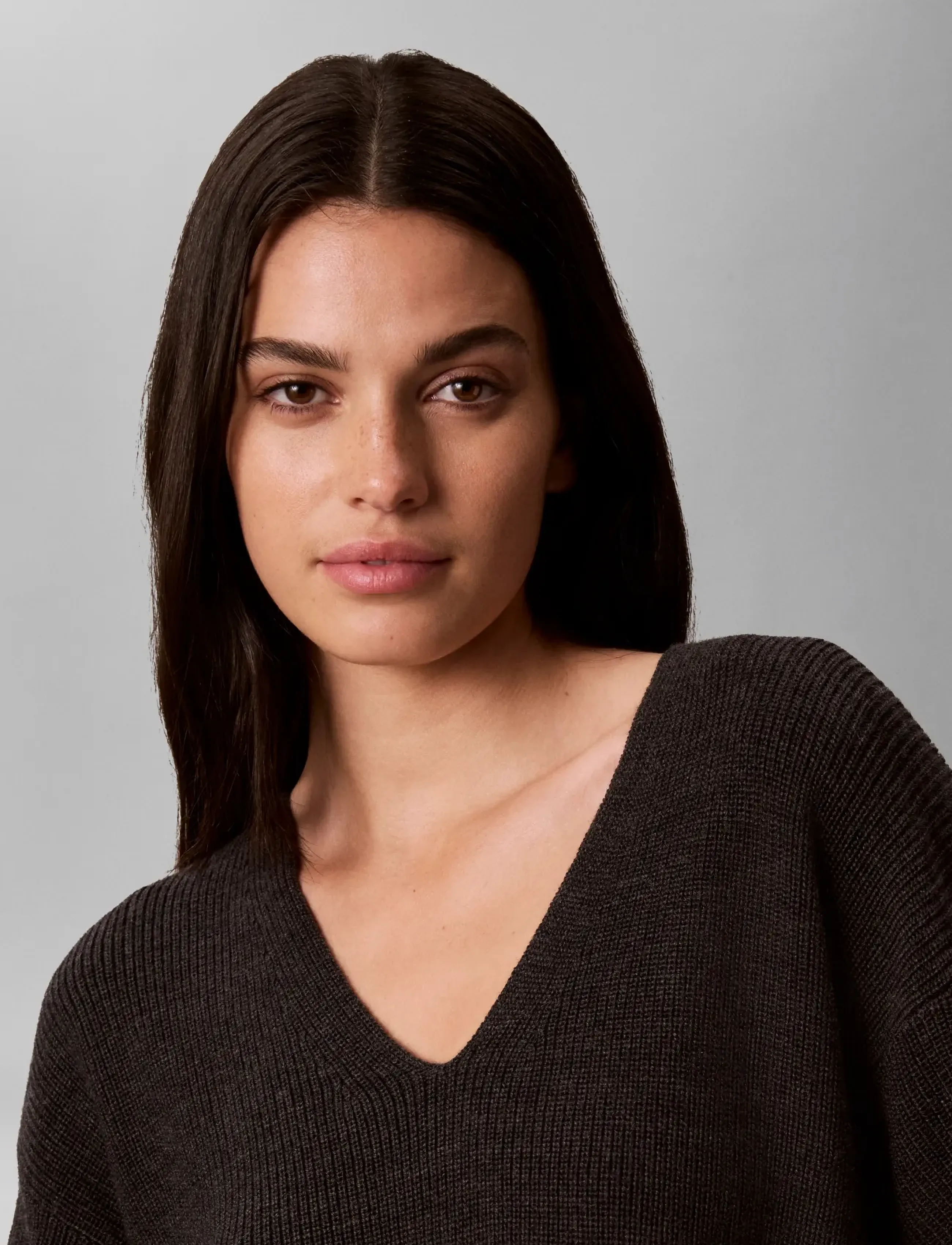 Calvin Klein - Wool Blend VNeck LS Sweater - b85 gunmetal heather - 4