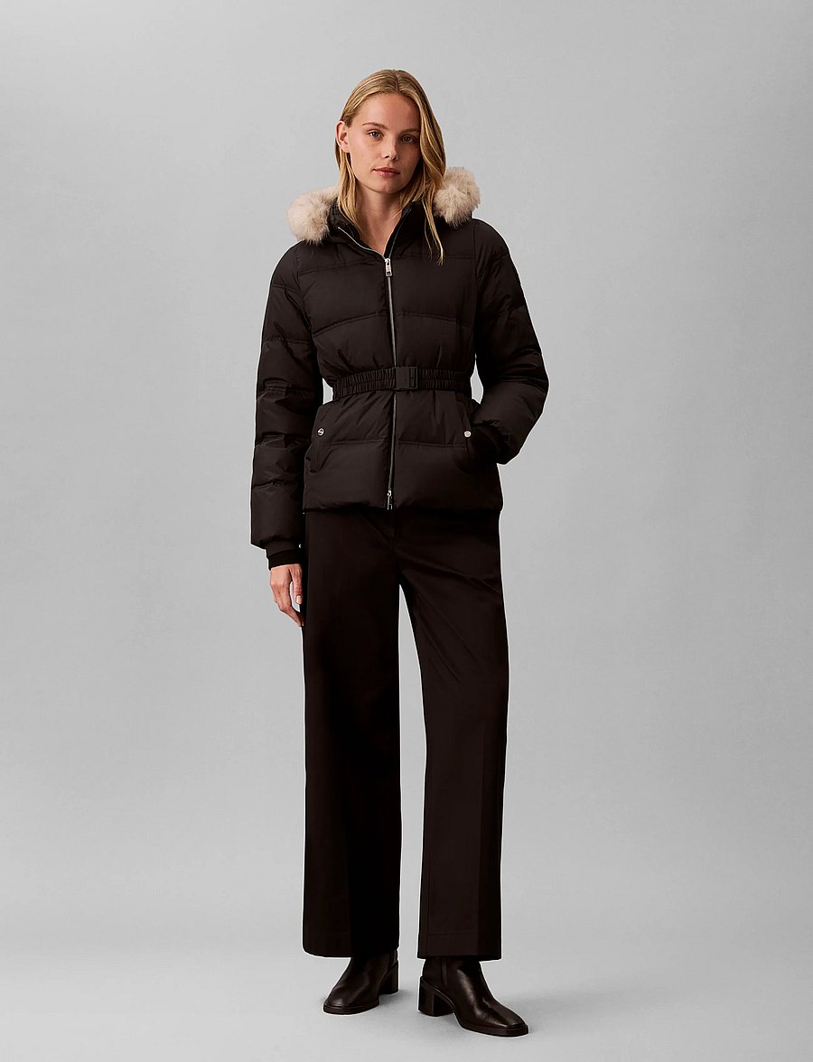 Calvin Klein - MATTE MW BELTED SHORT PUFFER WIT - talvejoped - black - 0
