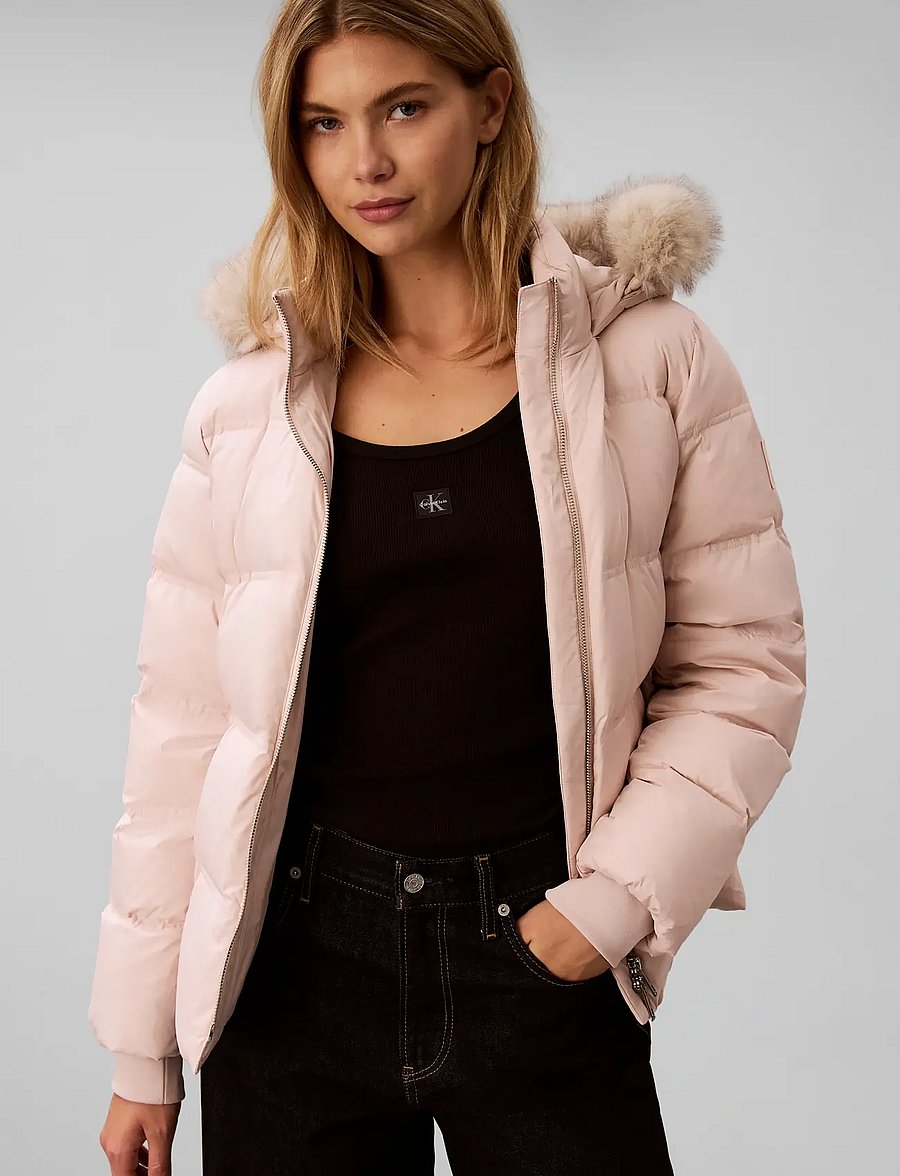 Calvin Klein - MATTE MW BELTED SHORT PUFFER WIT - winterjacken - modesty - 4