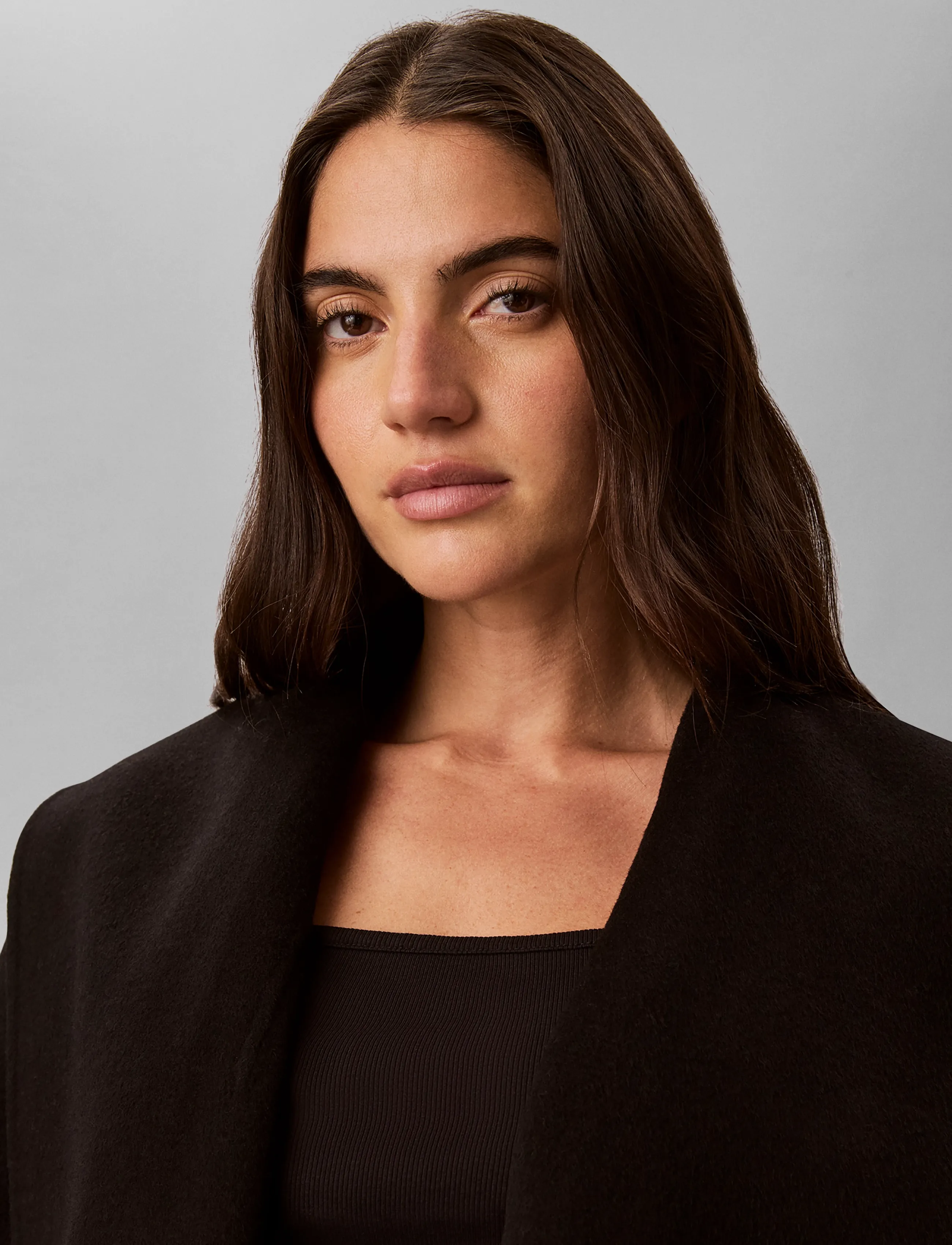 Calvin Klein - SHAWL HIP LENGHT COAT (SOLID) - trenchcoats - black - 4