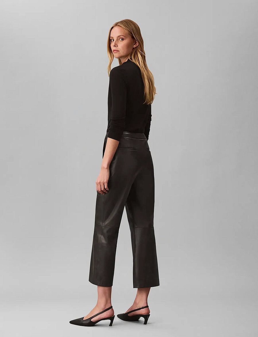 Calvin Klein - FAUX LEATHER FLARE PANT - nahkpüksid - black - 2