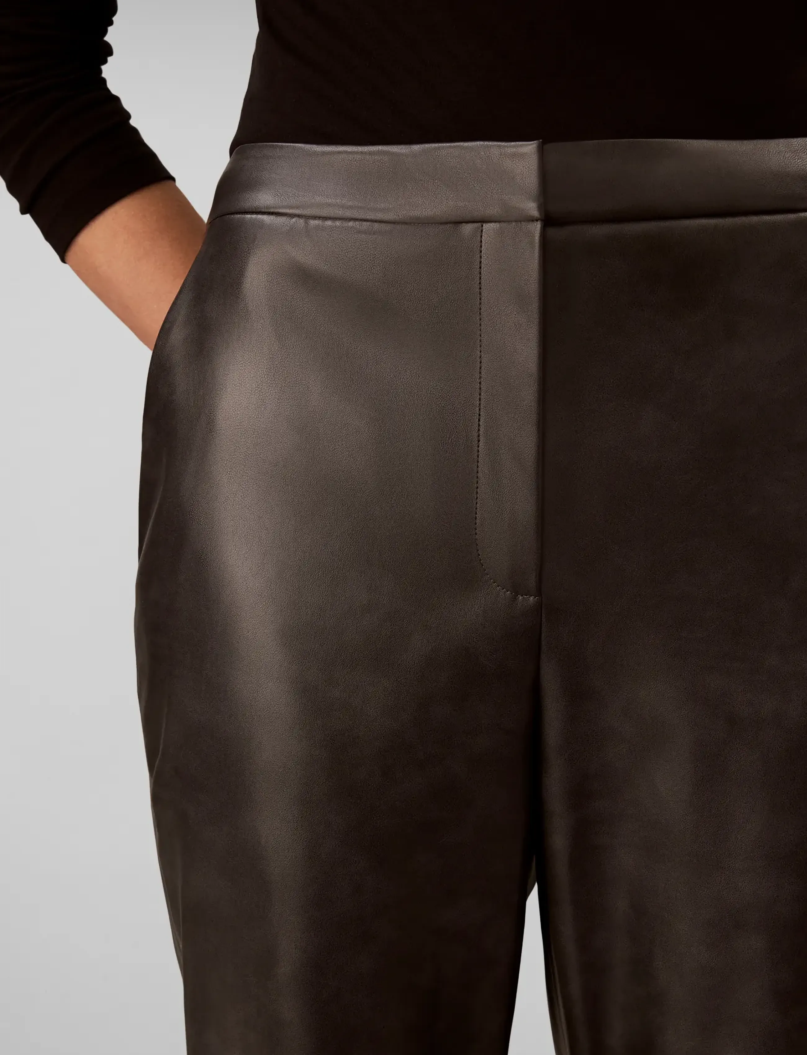 Calvin Klein - FAUX LEATHER FLARE PANT - nahkpüksid - black - 4