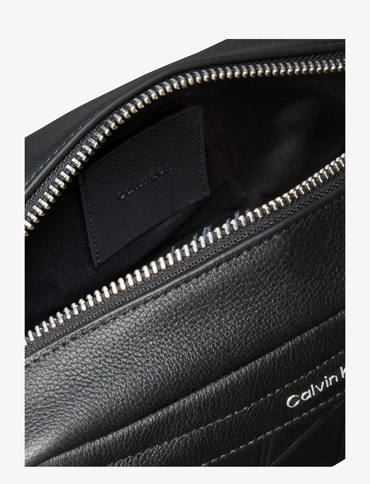 Calvin Klein - XL EMBLEM AOP EMBO﻿SS DOPP KIT - nach anlass kaufen - black - 2