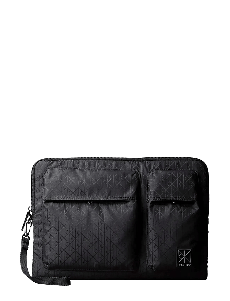 Calvin Klein - UTILITY EMBLEM LAPTOP SLEEVE W/ - nach anlass kaufen - black - 0