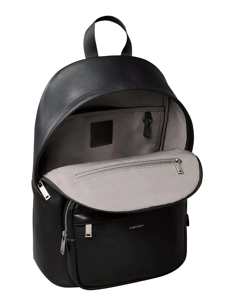 Calvin Klein - RAISED ROUND BACKPACK - business-rucksäcke - black - 3