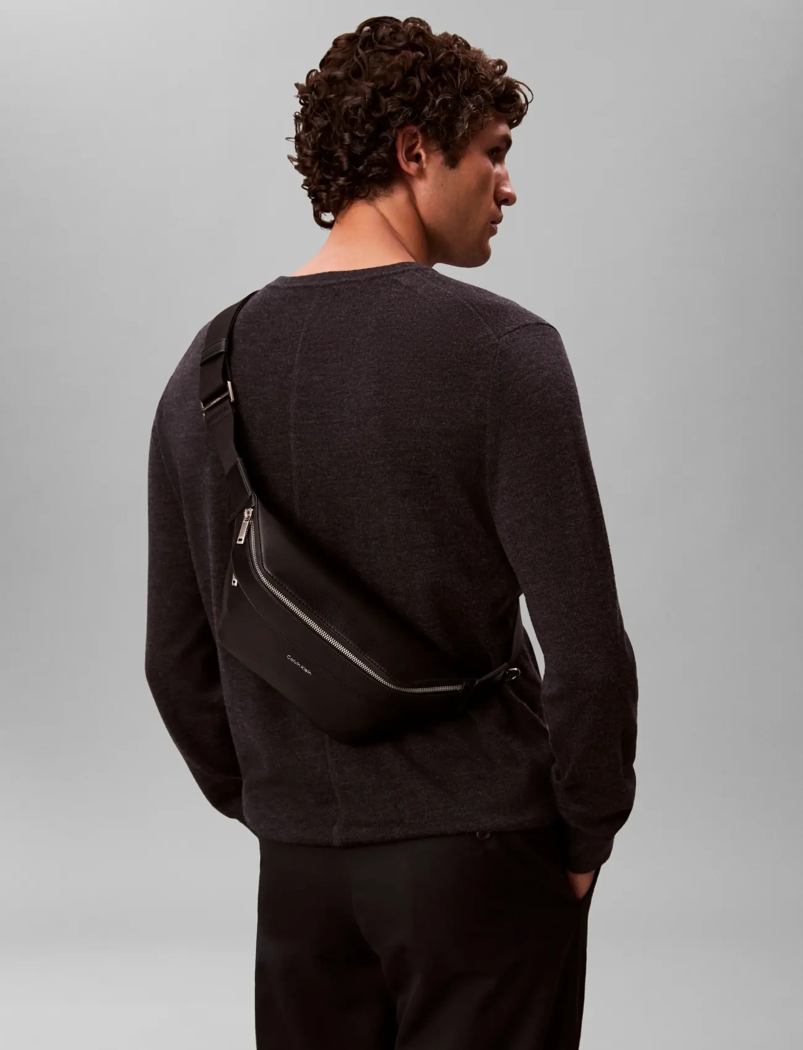 Calvin Klein RAISED WAISTBAG - Bags - BLACK / black