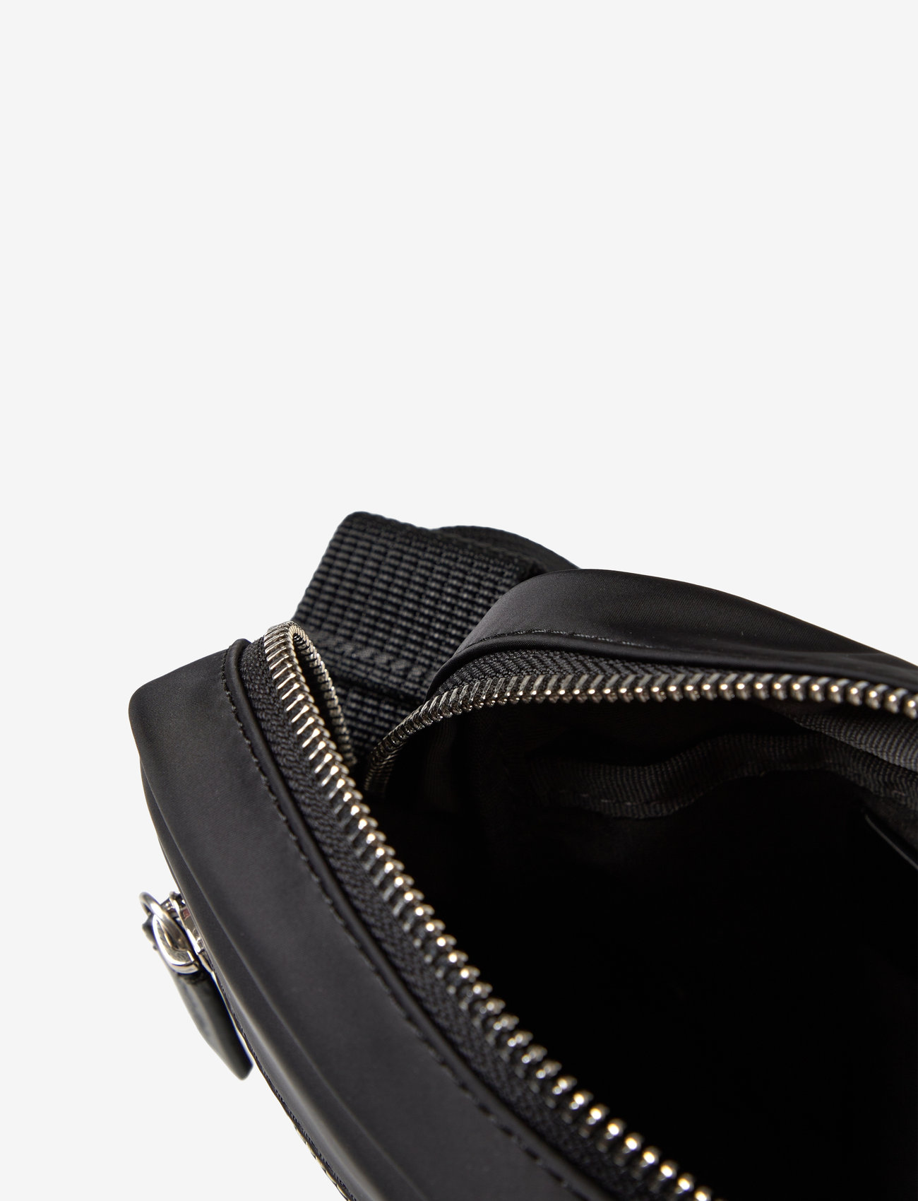 Calvin Klein - SLEEK NYLON REPORTER - nach anlass kaufen - black - 4