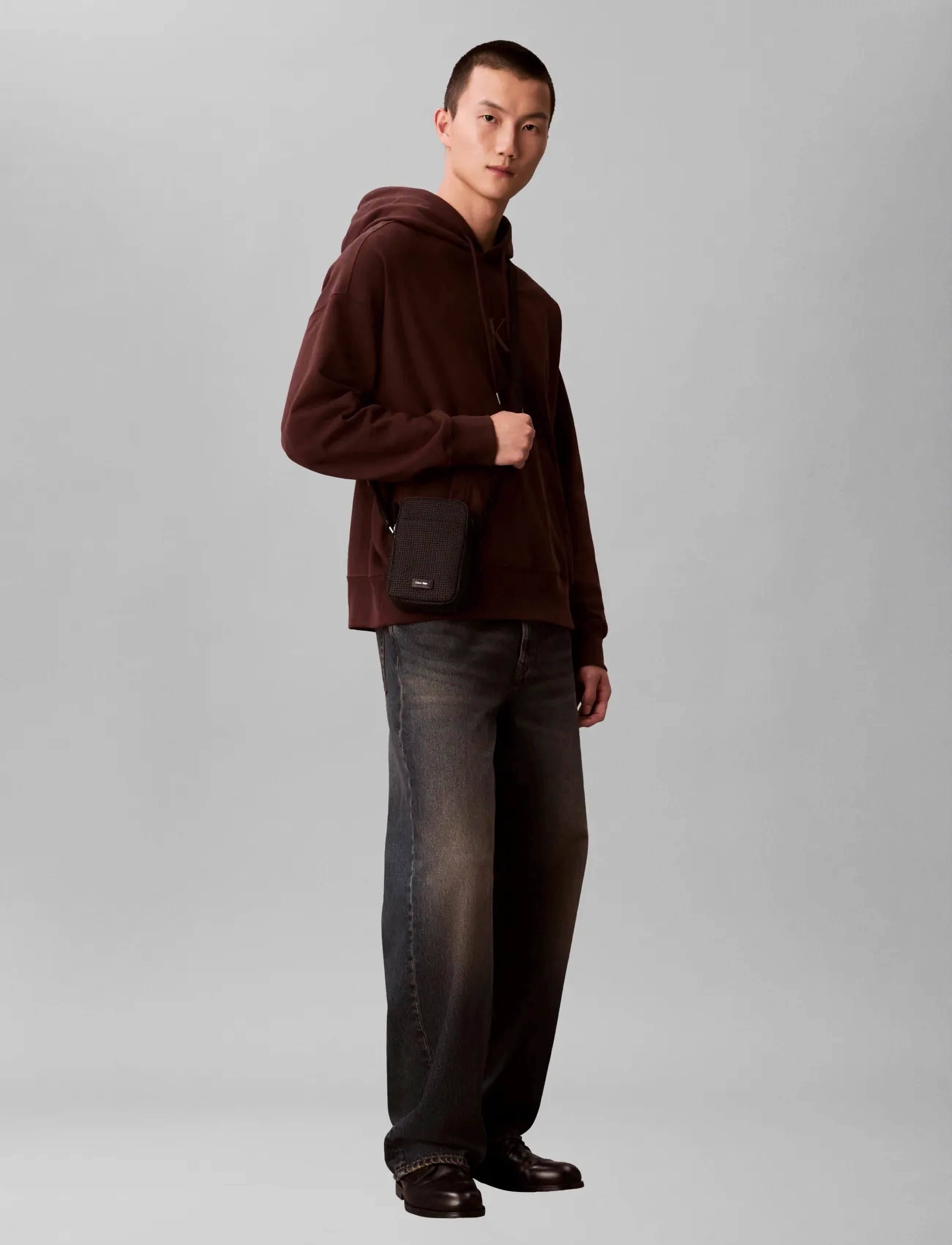 Calvin Klein - EMBOSSED WOVEN SLIM REPORTER - verslaðu eftir tilefni - black - 2