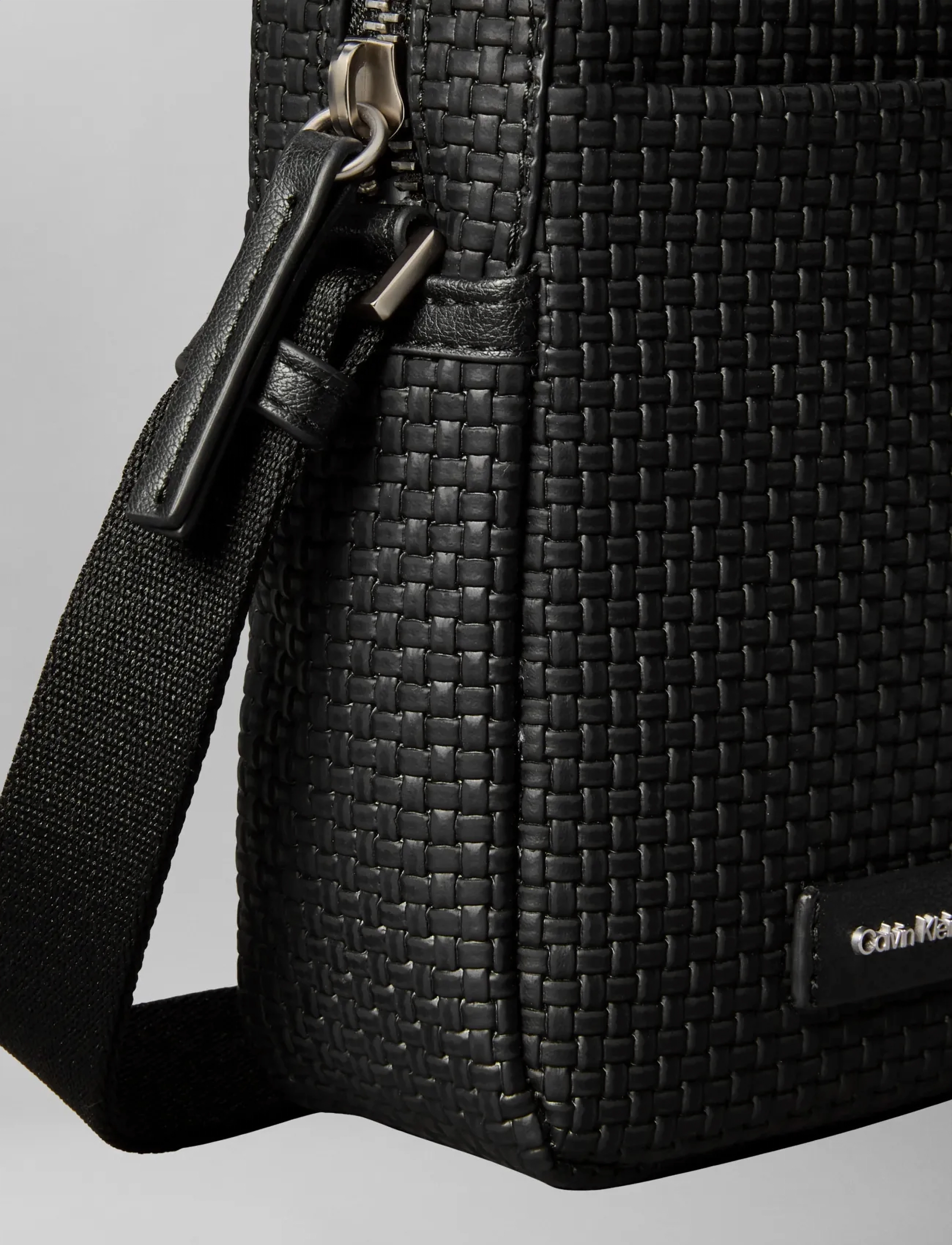 Calvin Klein - EMBOSSED WOVEN SLIM REPORTER - verslaðu eftir tilefni - black - 4