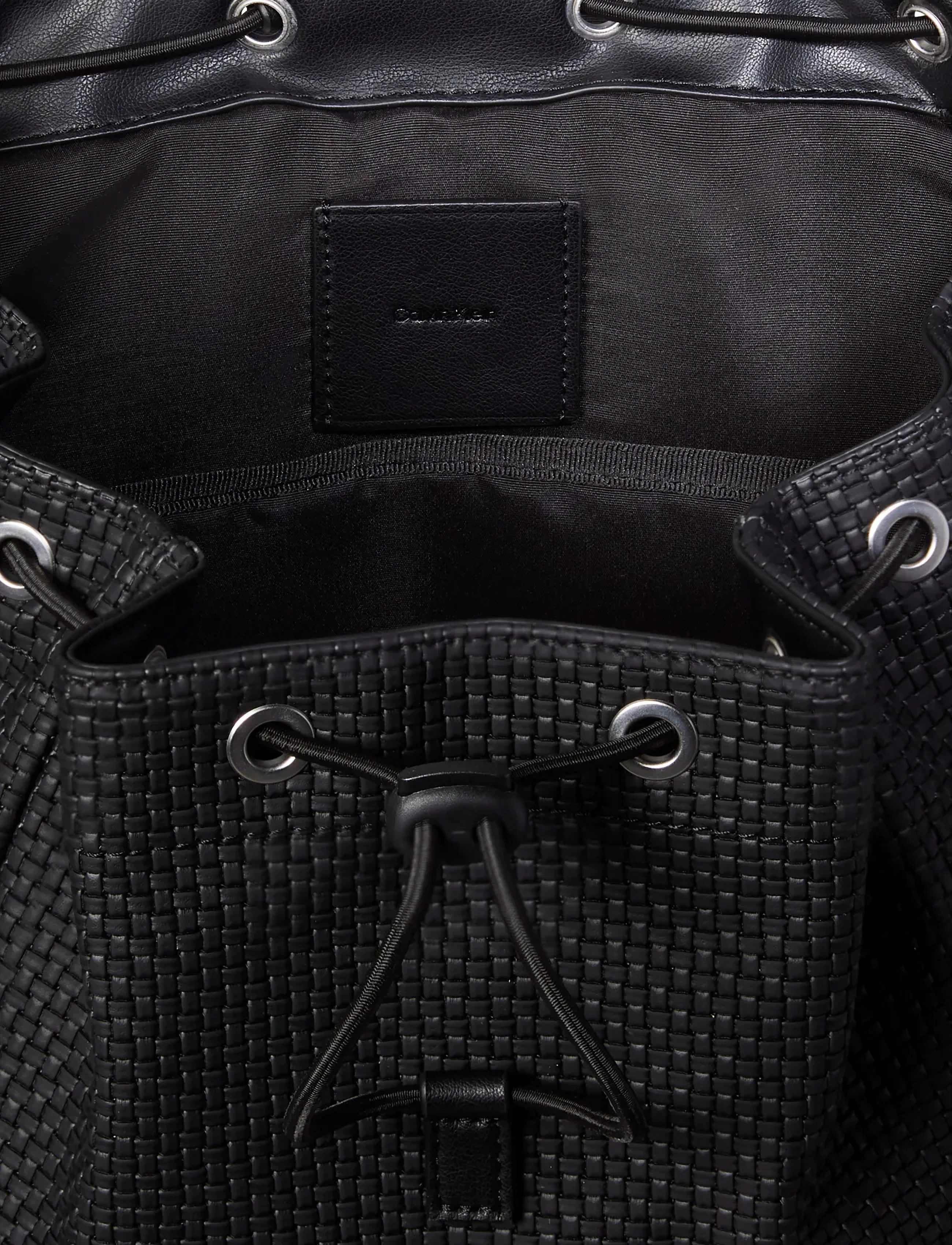 Calvin Klein - EMBOSSED WOVEN FLAP BACKPACK - rucksäcke - black - 3