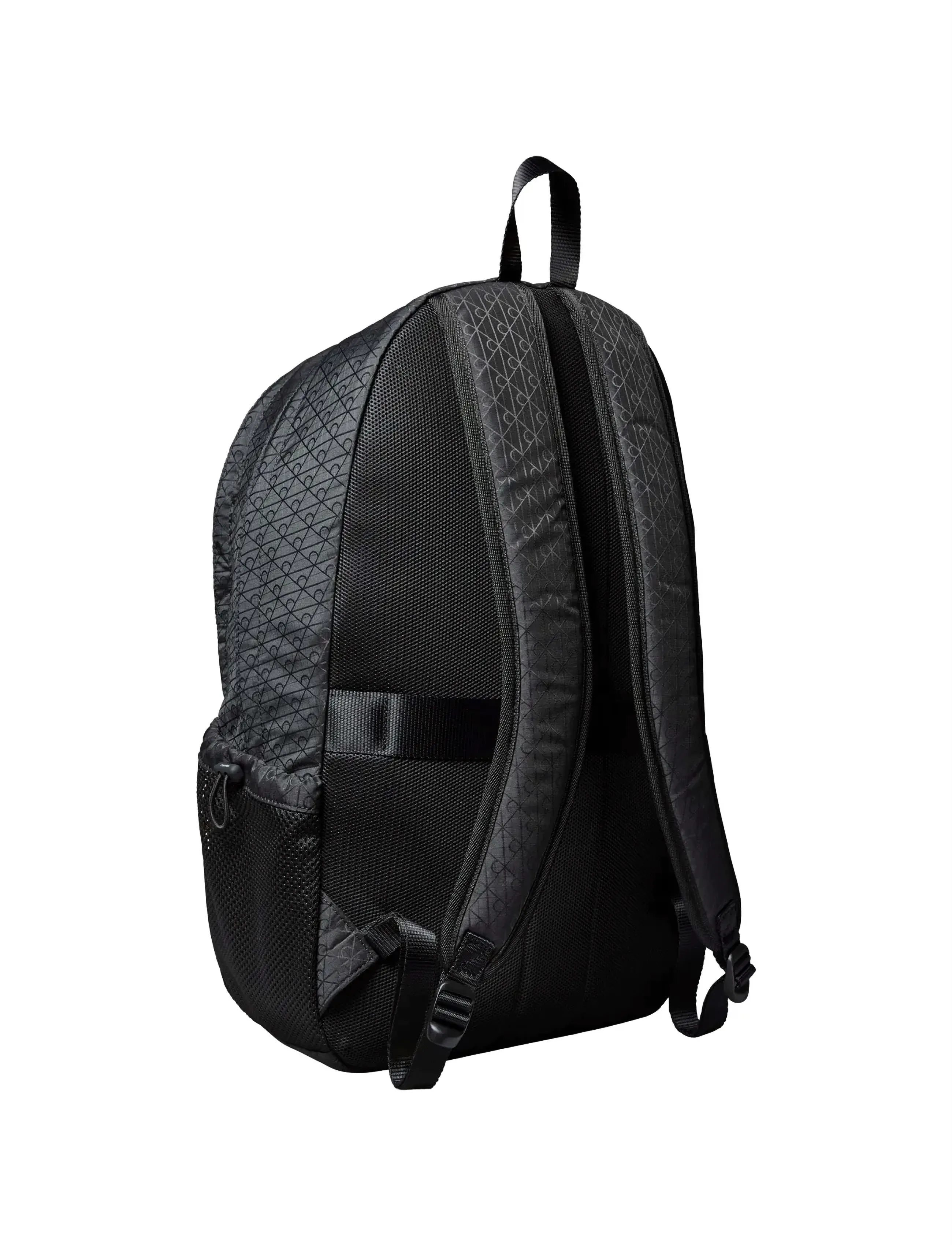 Calvin Klein UTILITY EMBLEM BUNGEE BACKPACK - Bags - BLACK / black