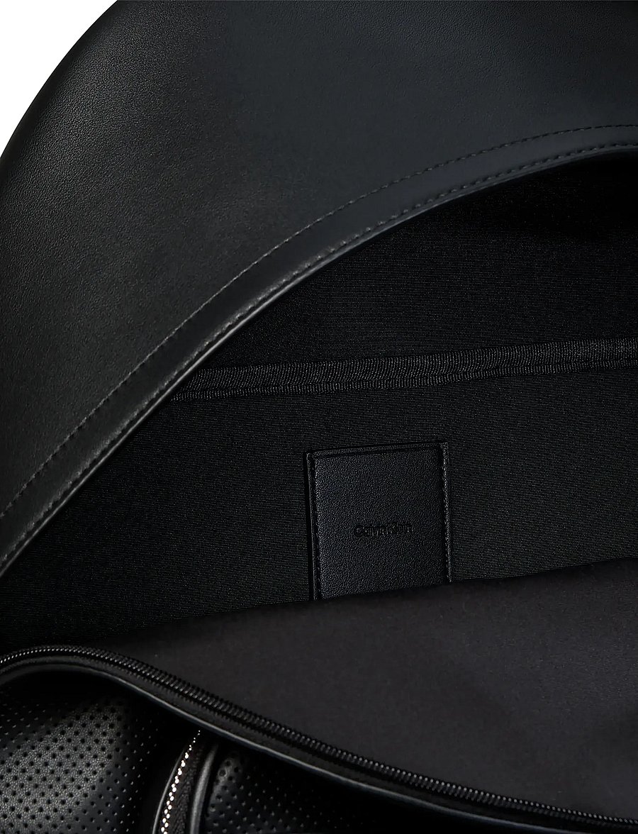 Calvin Klein - PERFORATED BACKPACK - shop etter anledning - black - 3