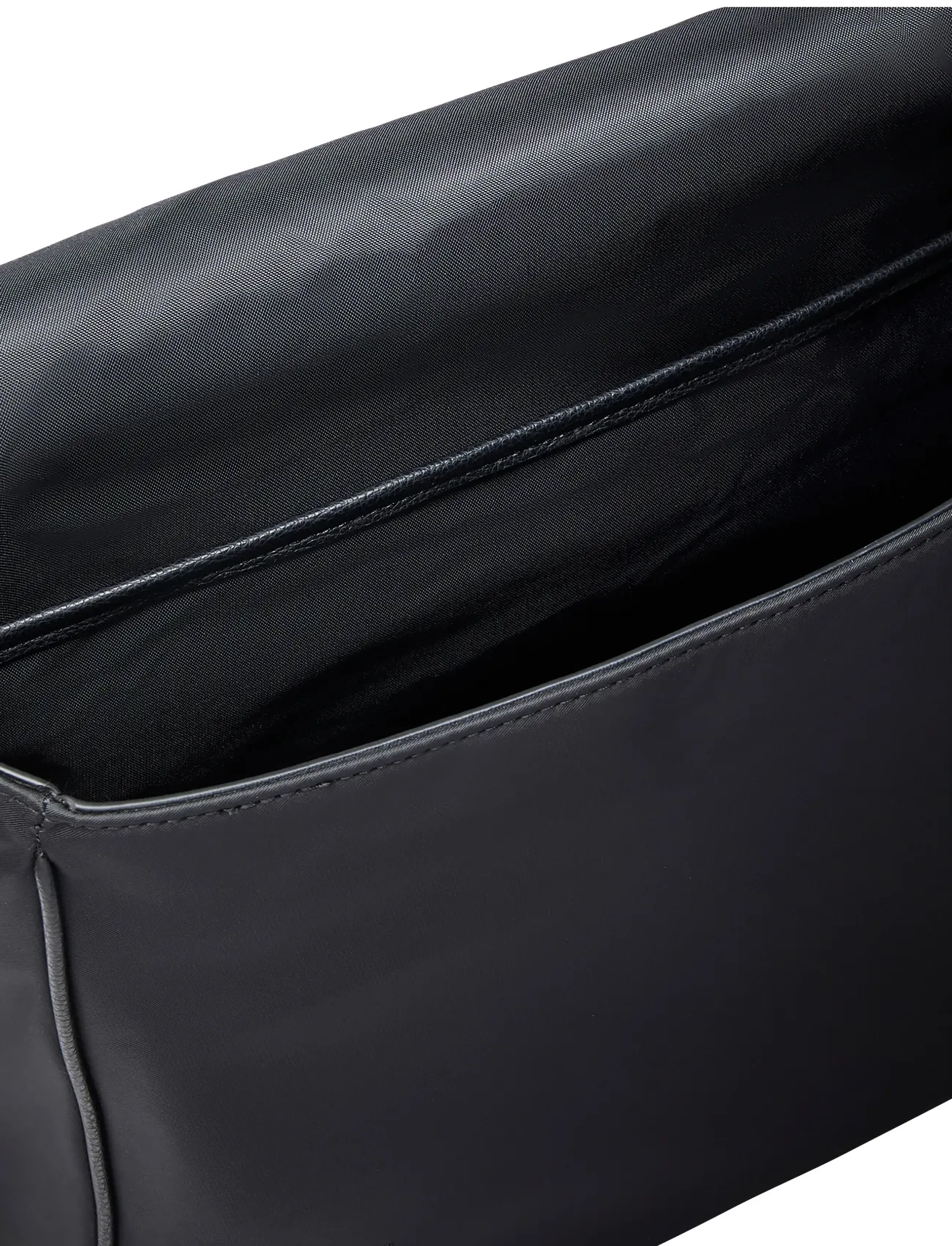 Calvin Klein - SSNL RAISED LOGO FLAP MESSENGER - black - 3