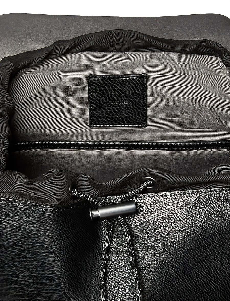 Calvin Klein - EMBLEM HW FLAP BACKPACK - black - 3