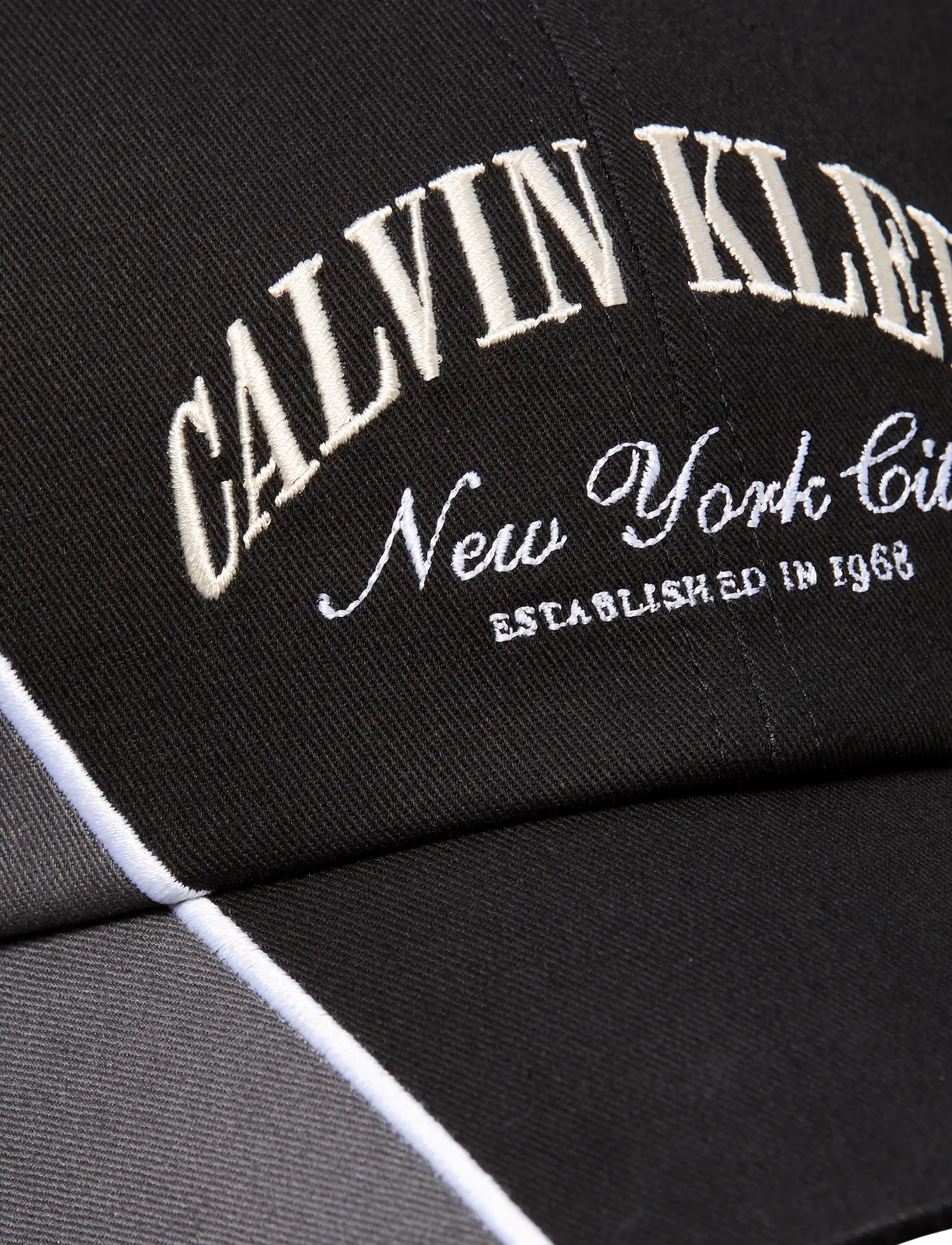 Calvin Klein - TWO TONE SEASONAL GRAPHIC CAP - kappen - black - 2