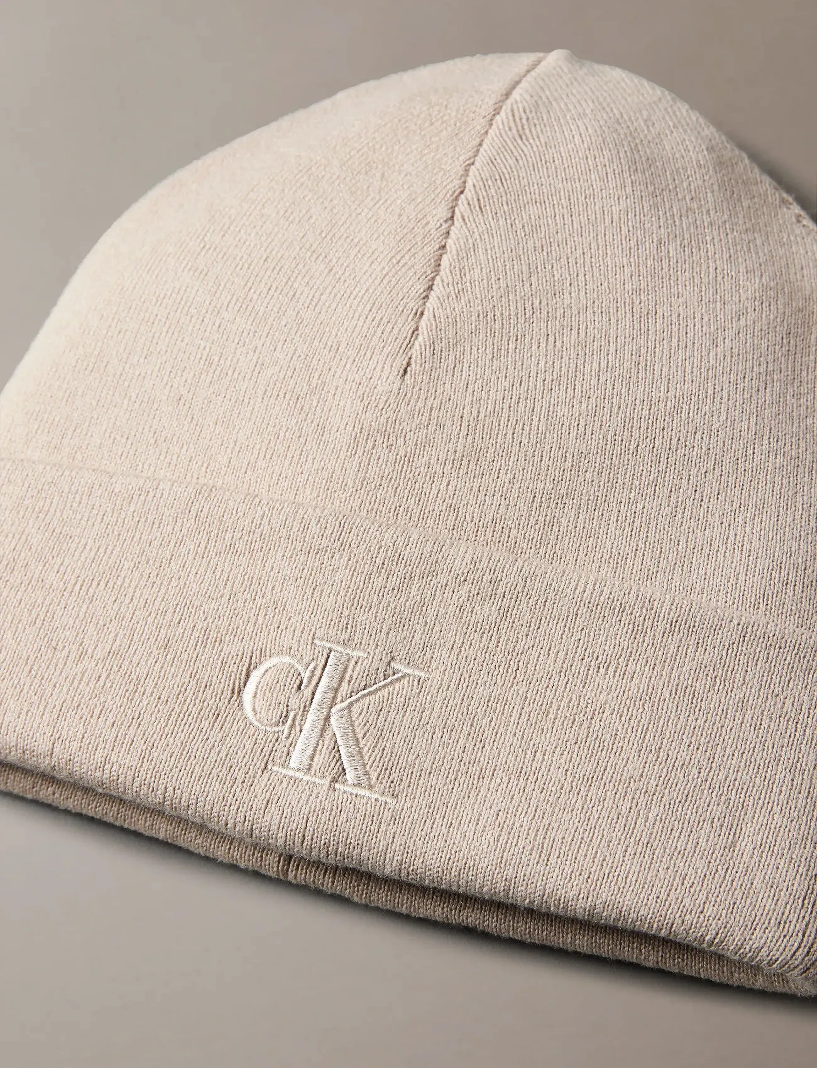 Calvin Klein - CK FINE RIB BEANIE - chateau gray - 4