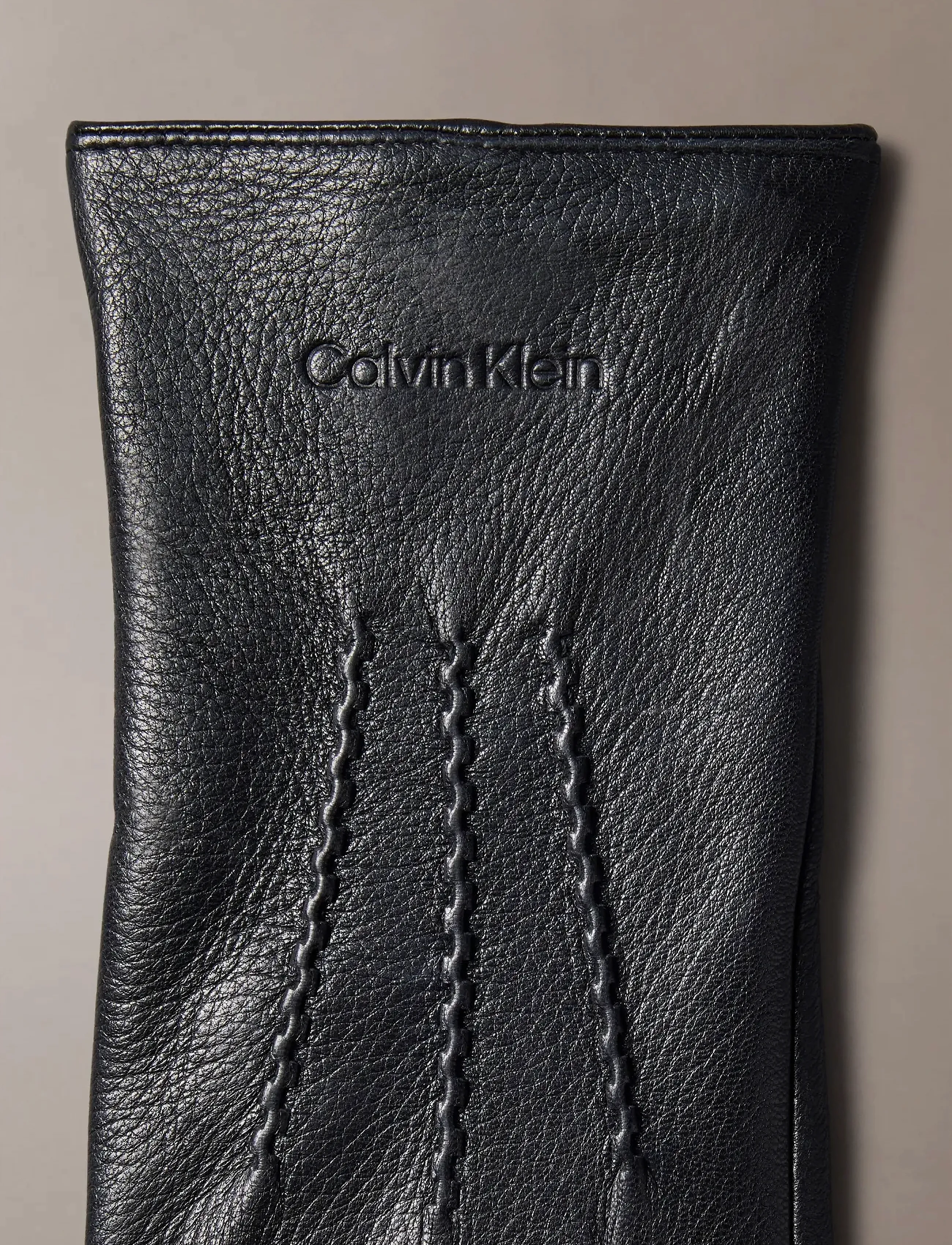 Calvin Klein - CLASSIC PEBBLE LEATHER GLOVES - osta olukorra järgi - black - 3