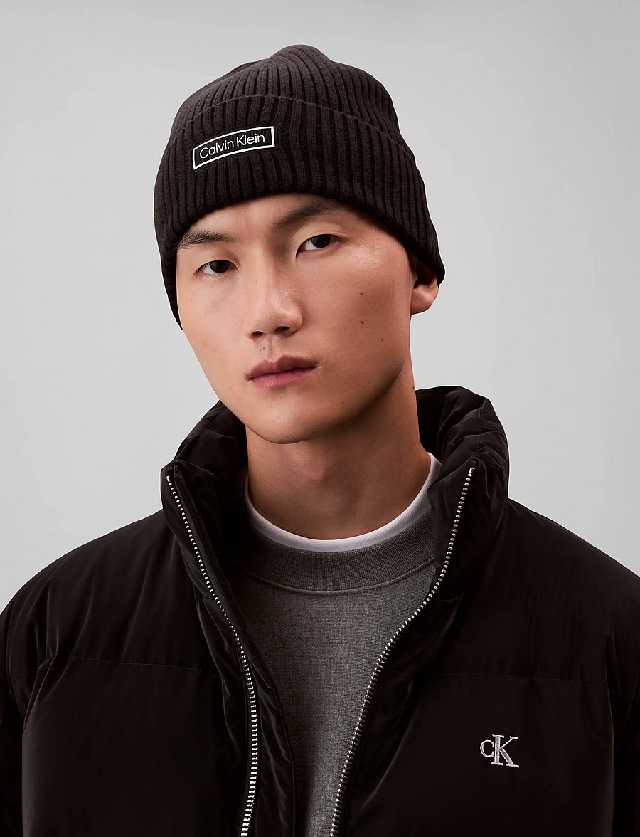 Calvin Klein - PATCH CHUNKY RIB COTTON BEANIE - nach anlass kaufen - black - 0