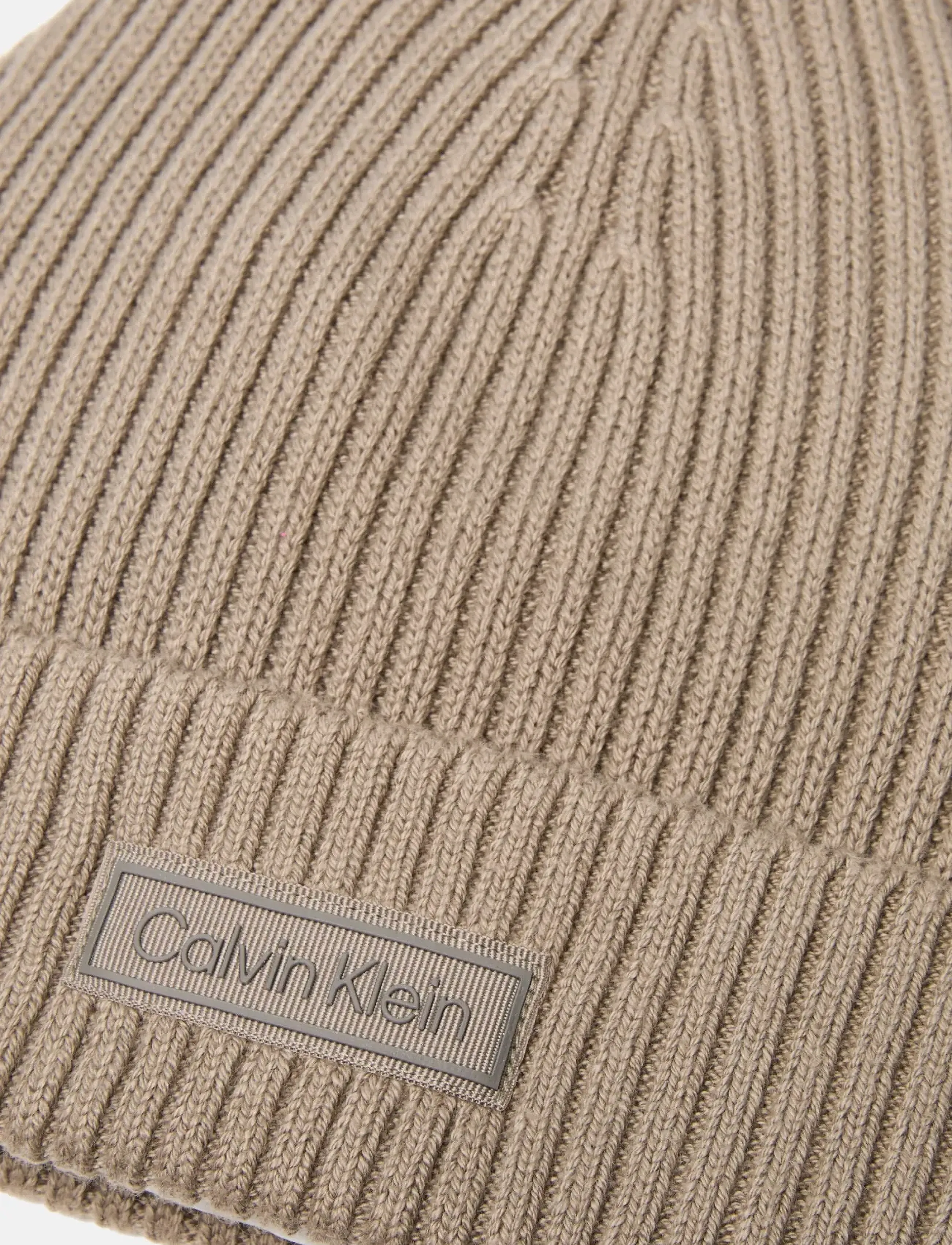 Calvin Klein - PATCH CHUNKY RIB COTTON BEANIE - osta olukorra järgi - brindle - 2