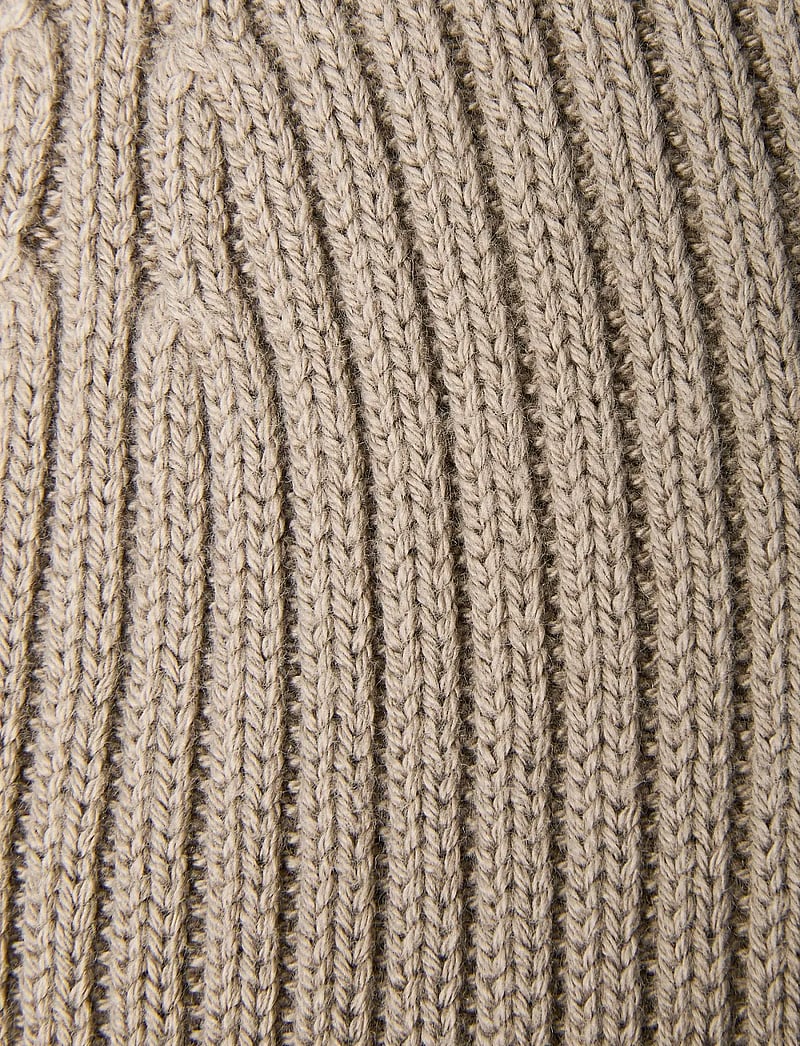 Calvin Klein - PATCH CHUNKY RIB COTTON BEANIE - shop by occasion - brindle - 3