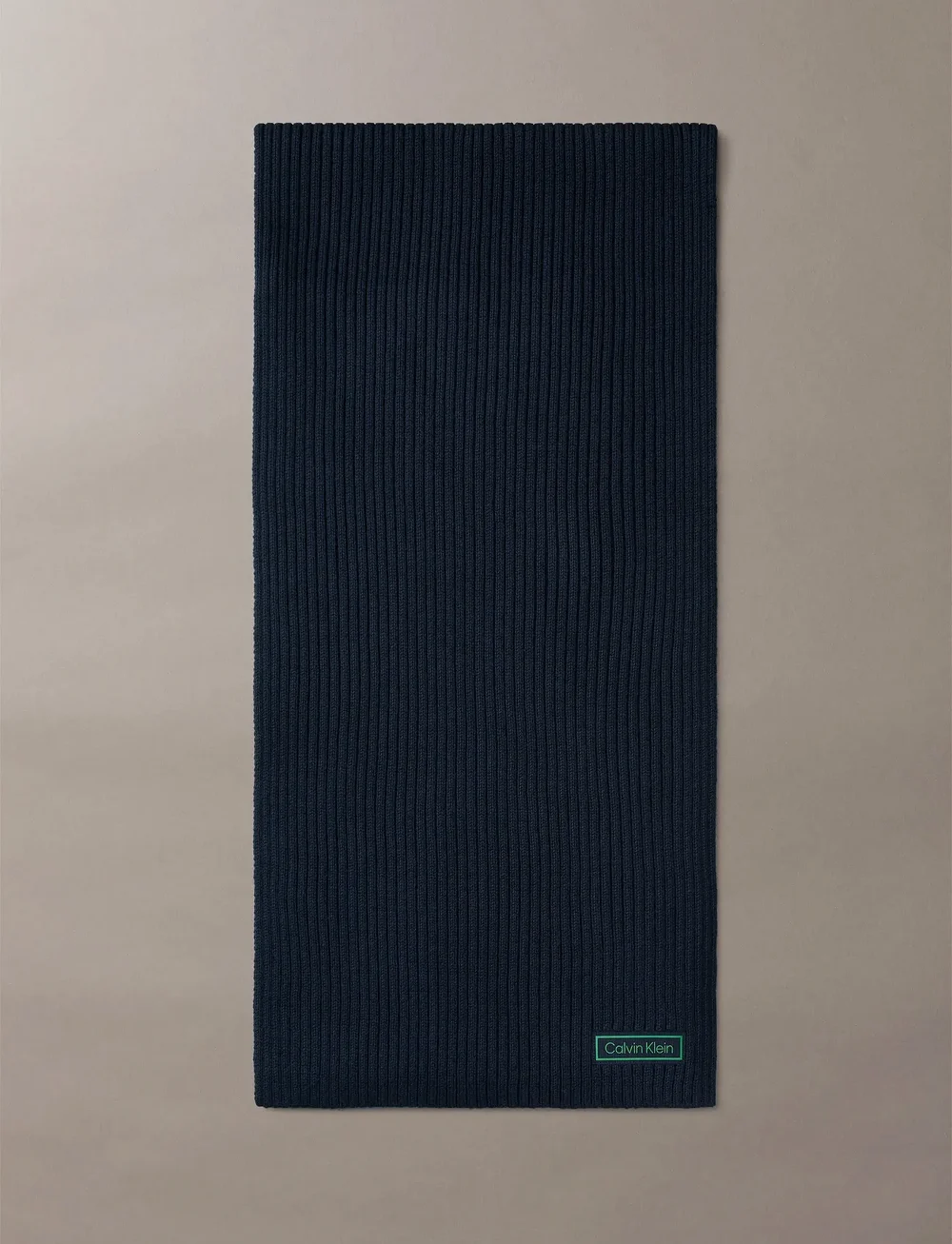 Calvin Klein - PATCH CHUNKY RIB COTTON SCARF - winter scarves - black - 0