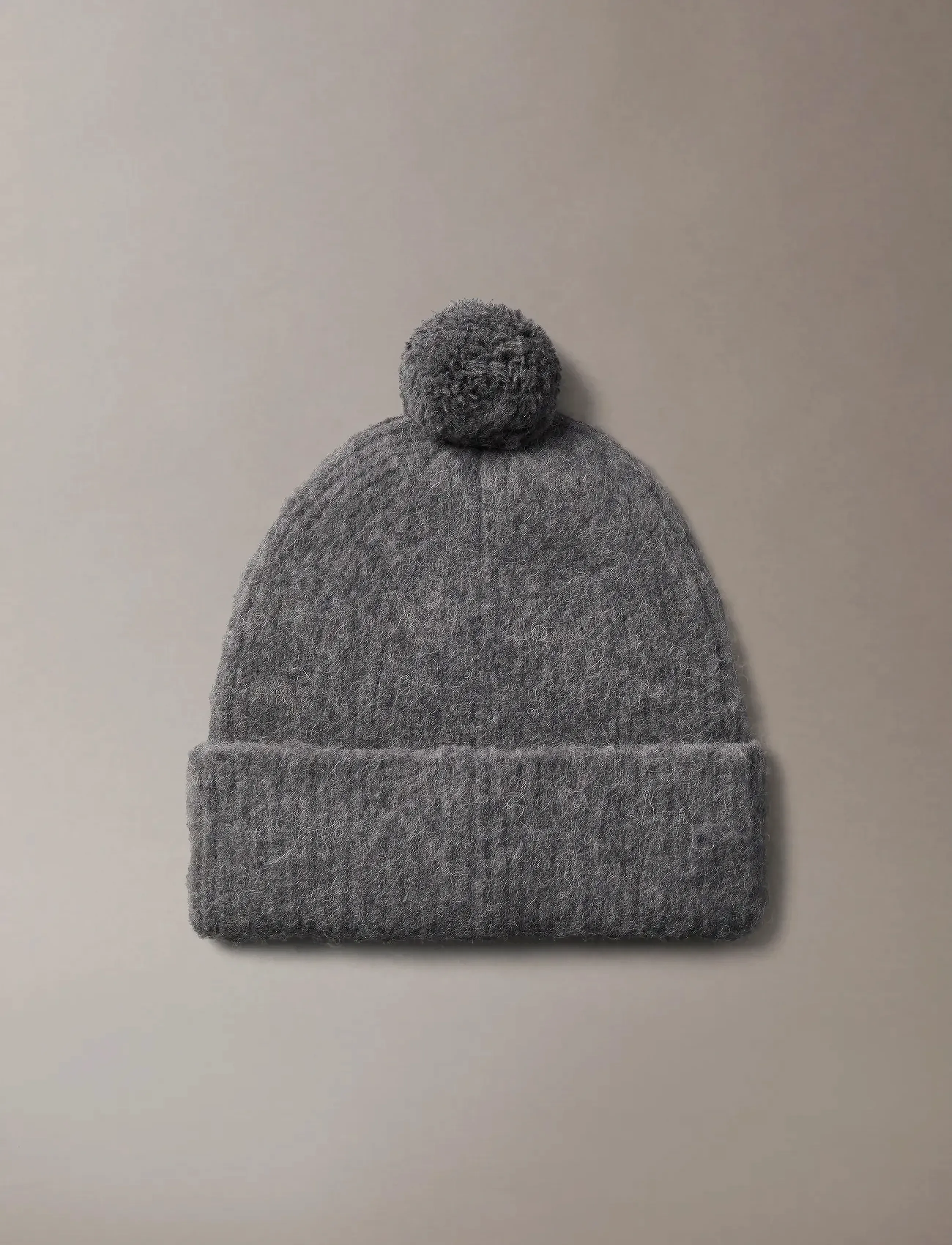 Calvin Klein - EMBLEM BRUSHED POMPOM BEANIE - accessoires - dark grey - 3