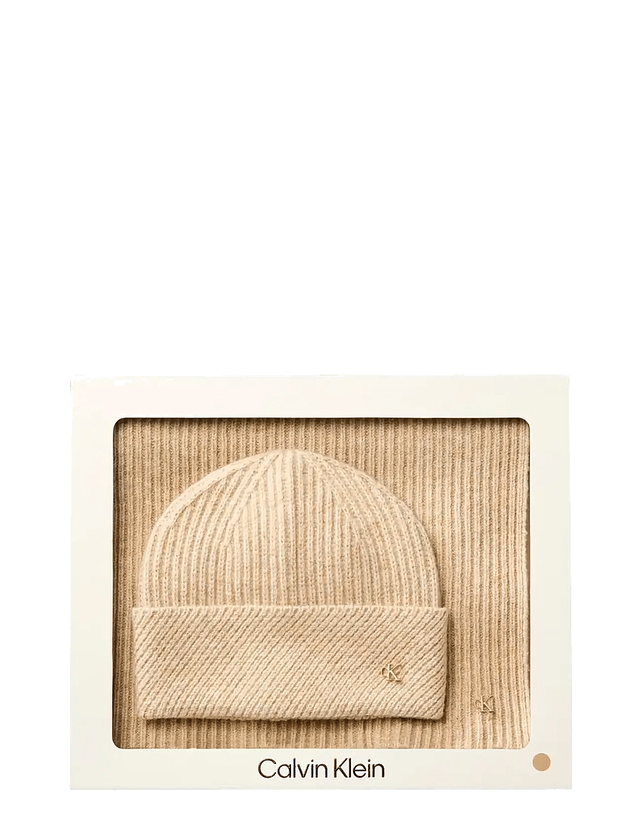 Calvin Klein - CK METAL BEANIE + SCARF GIFTSET - winter scarves - b2299 dk beige heather - 1