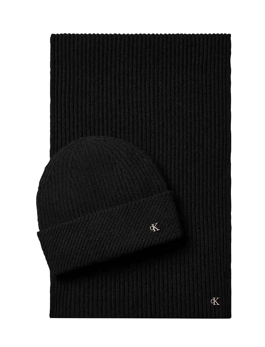 Calvin Klein - CK METAL BEANIE + SCARF GIFTSET - halstørklæder - black - 0