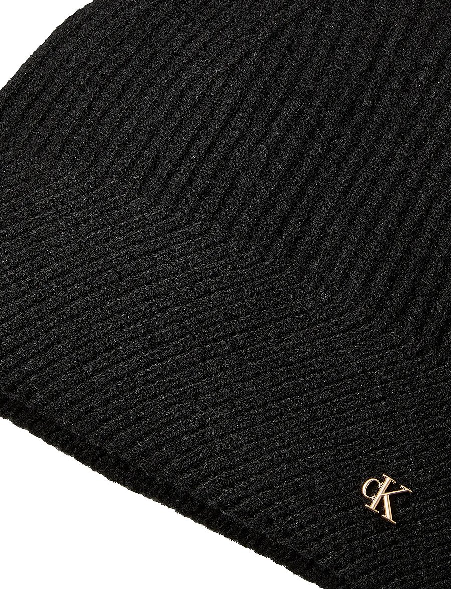 Calvin Klein - CK METAL BEANIE + SCARF GIFTSET - halstørklæder - black - 1