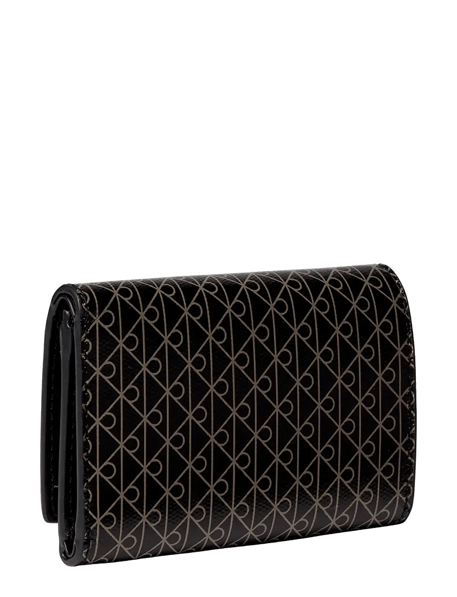 Calvin Klein - EMBLEM AOP TRIFOLD W/ ZIP POCKET - punge - black aop - 1
