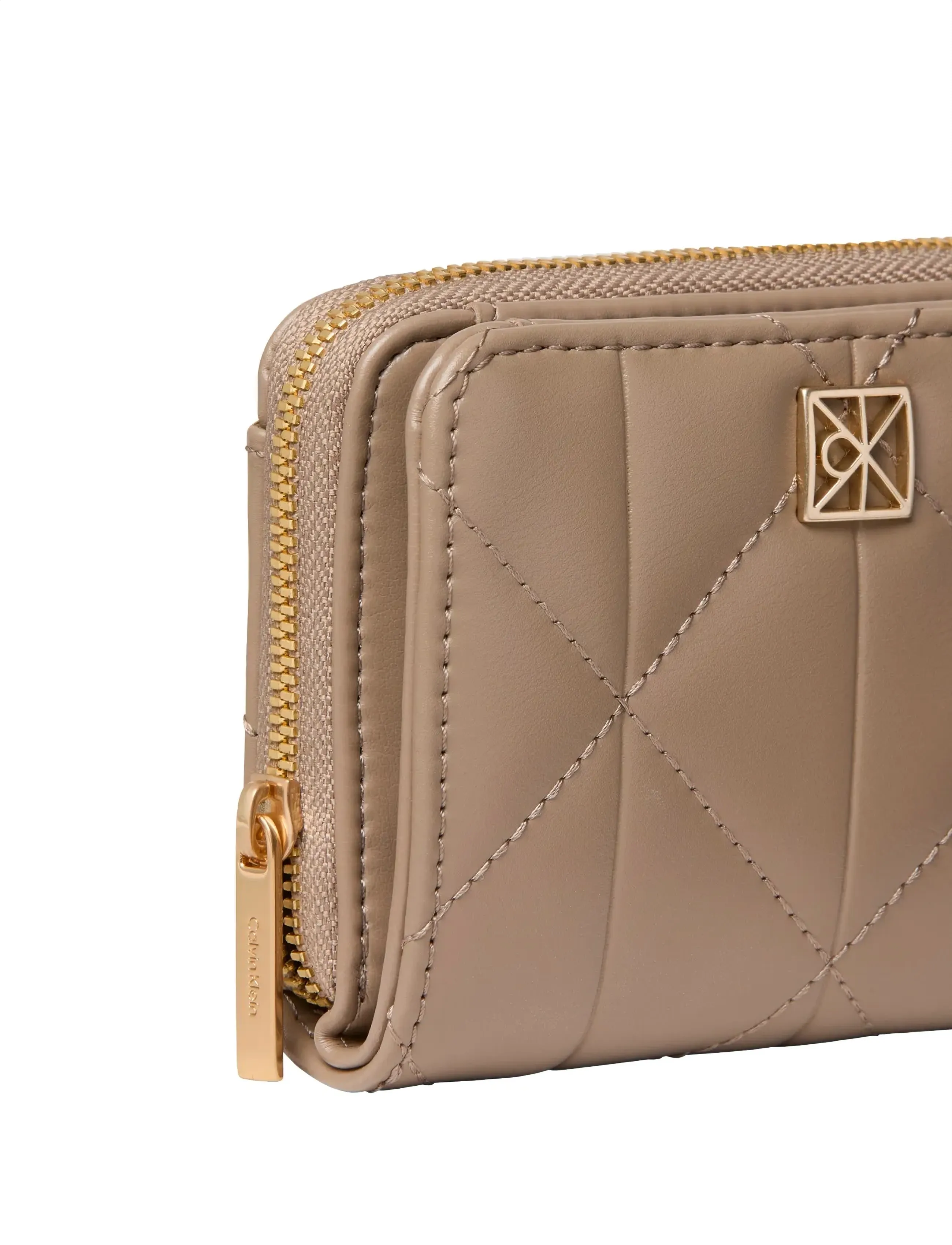 Calvin Klein - QUILTED FLAP ZIP AROUND - plånböcker - desert taupe - 3