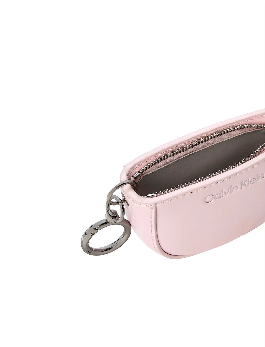 Calvin Klein - CK EMBOSSED MINI POUCH BAG CHARM - key rings & bag charms - cradle pink - 2