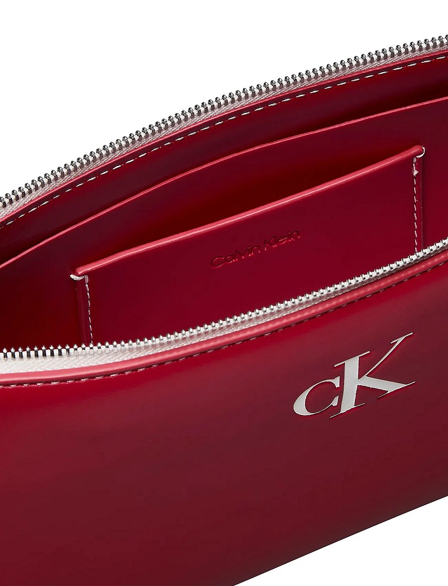 Calvin Klein - CONTRAST CK CONVERTIBLE POUCH - schultertaschen - bordeaux wine - 3