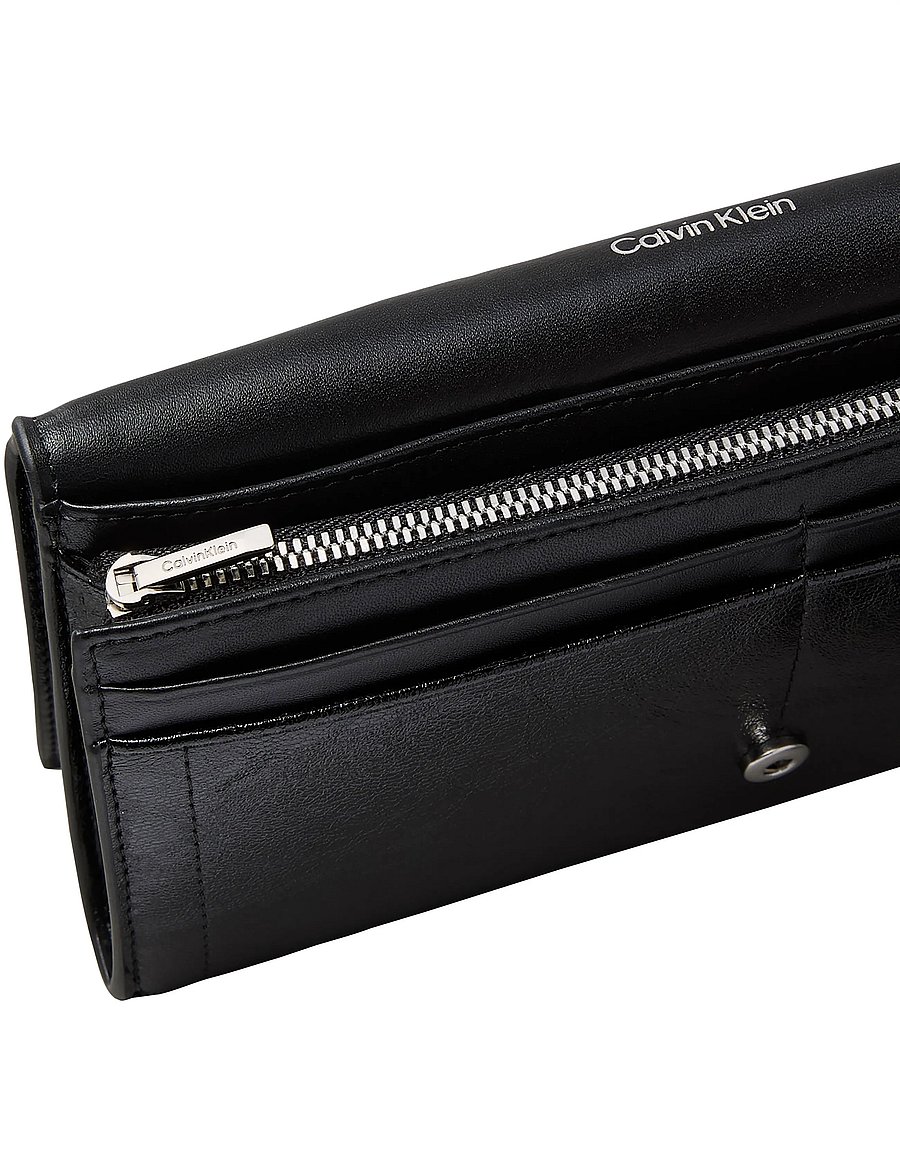 Calvin Klein - EMBLEM HW LONG BIFOLD - plånböcker - black - 2