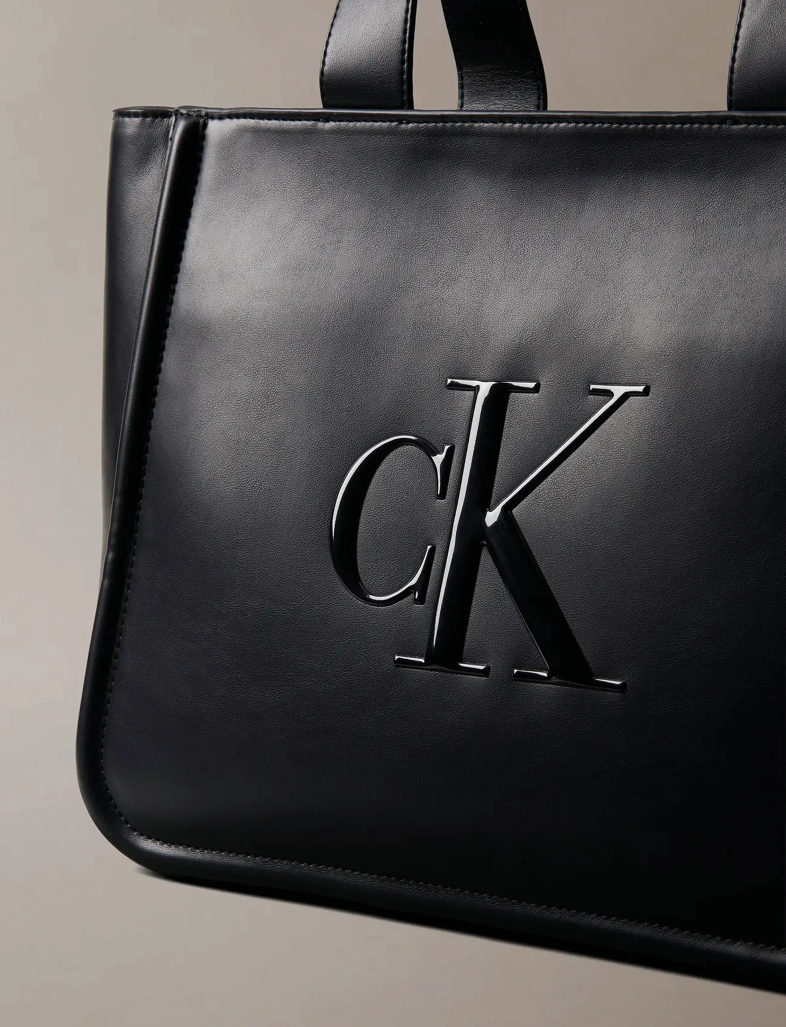 Calvin Klein - SANDI TOTE - black - 4