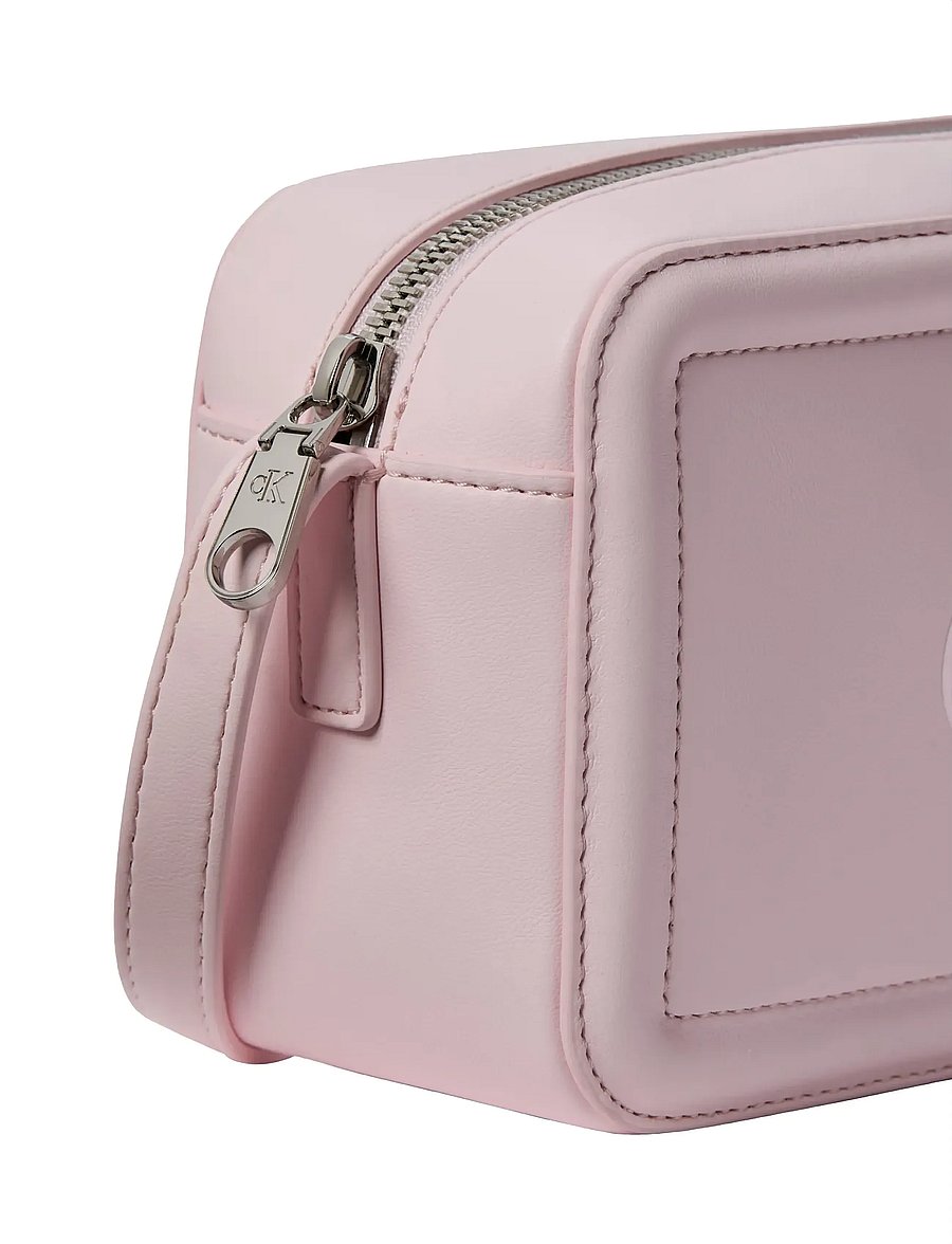 Calvin Klein - BOLD CK CAMERA BAG - crossbody bags - cradle pink - 1