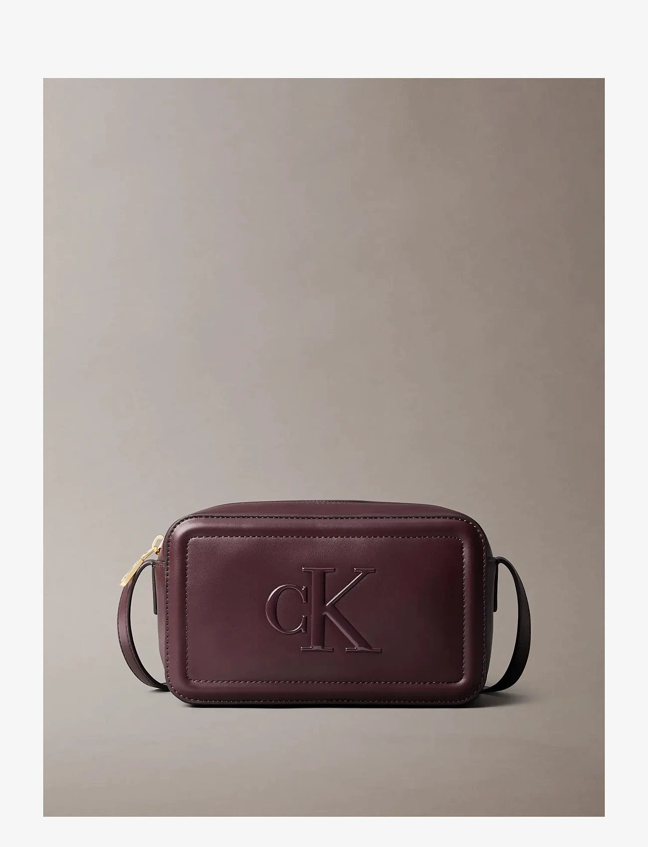 Calvin Klein - BOLD CK CAMERA BAG - accessories - fudge - 1