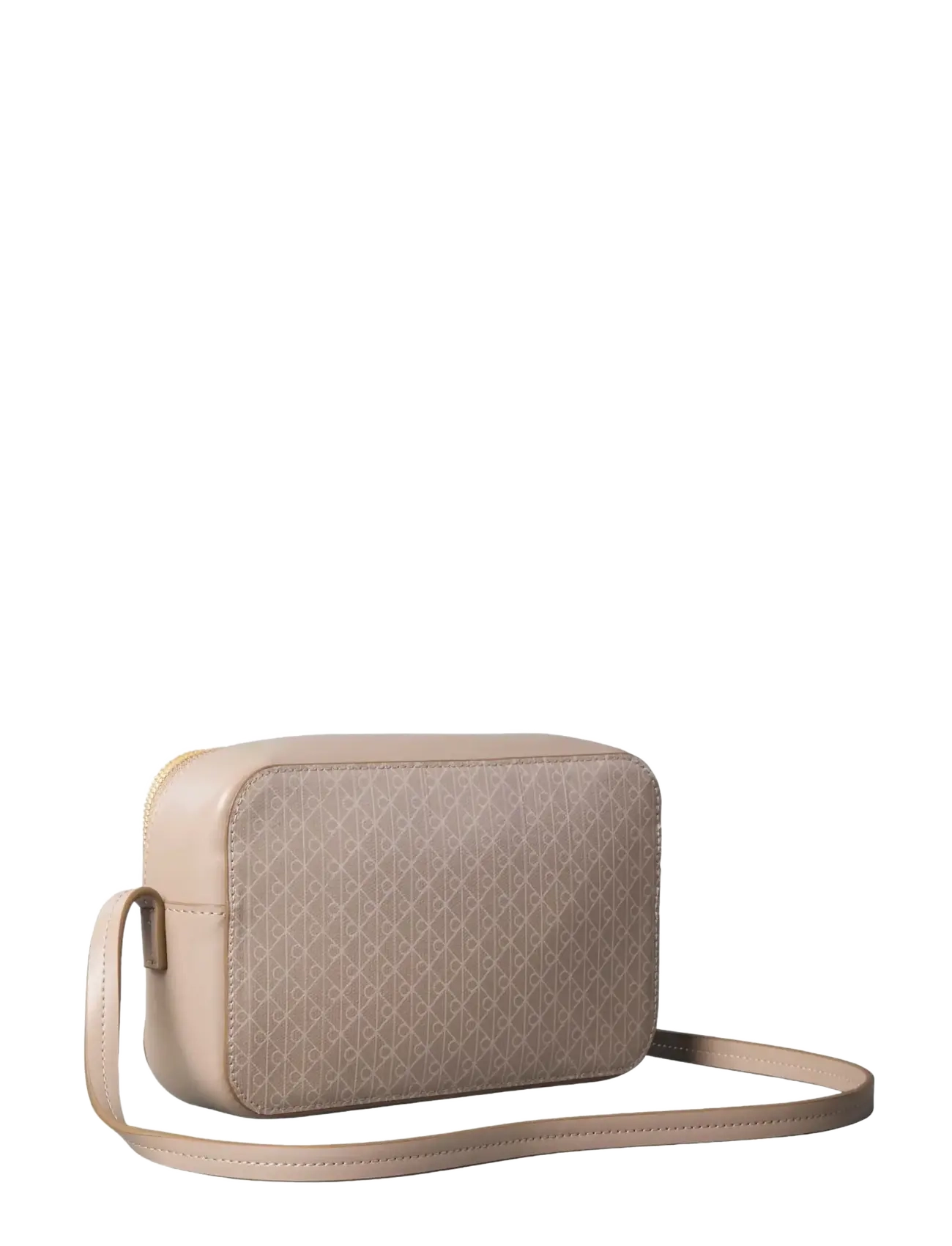 Calvin Klein - EMBLEM AOP ELONGATED CAMERA BAG - umhängetaschen - desert taupe aop - 1