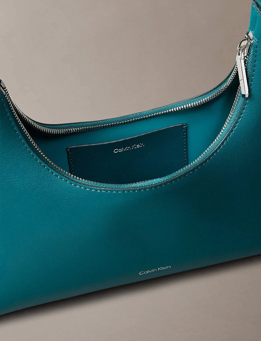Calvin Klein - FOIL LOGO CONV SHOULDER BAG - alltags-style - maya blue dark sky turquoise - 3