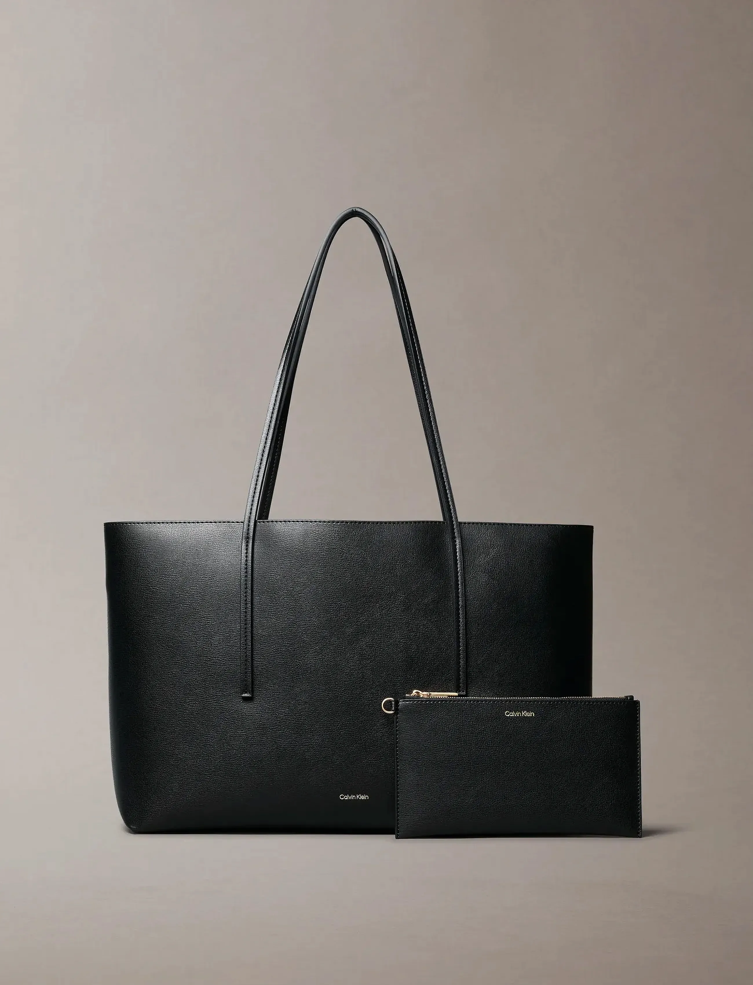 Calvin Klein FOIL LOGO TOTE W/POUCH - Calvin Klein - BLACK TOASTED COCONUT / black