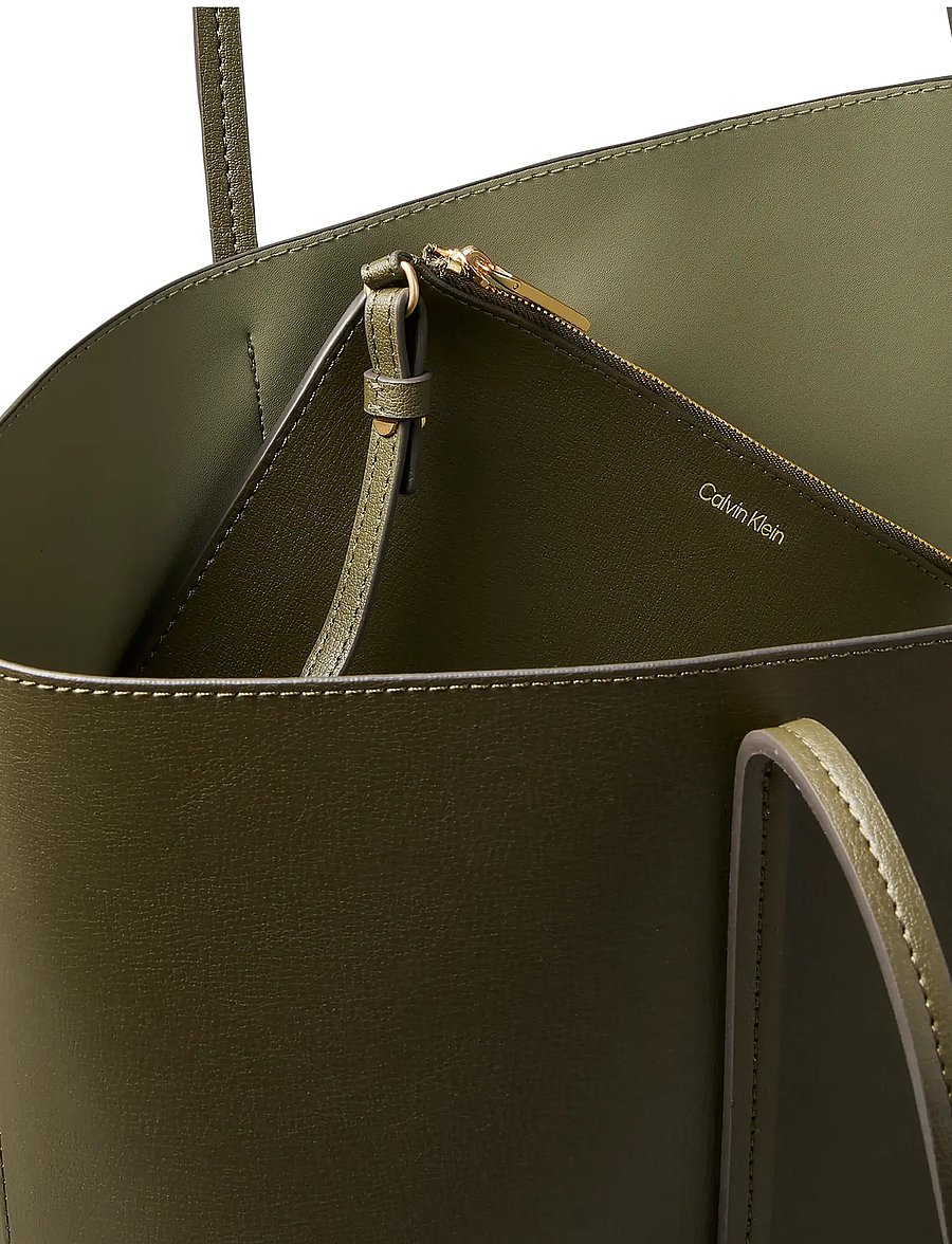 Calvin Klein - FOIL LOGO TOTE W/POUCH - ostukotid - olive night - 2