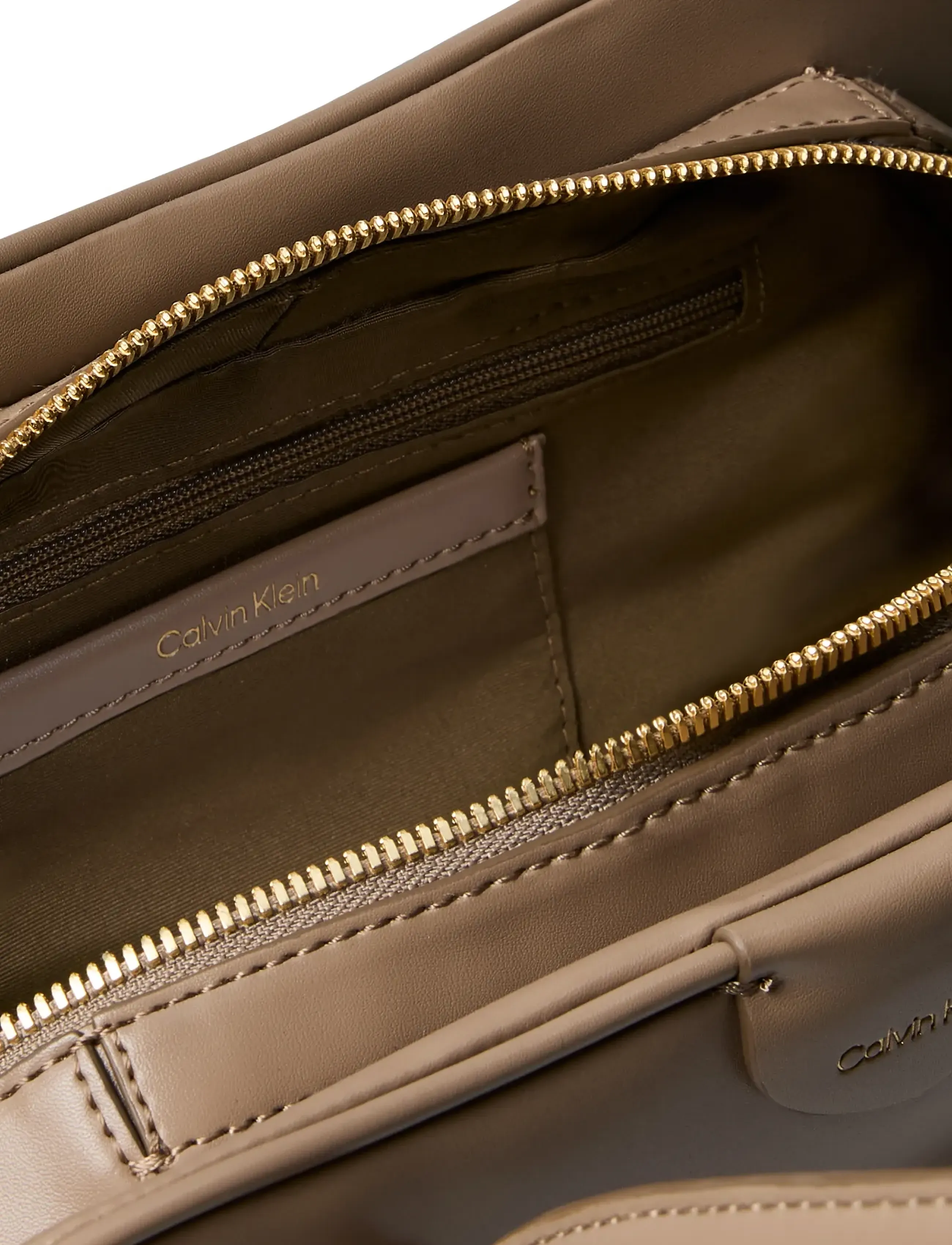 Calvin Klein - EMBLEM TRIO SHOULDER BAG - premium stiilid - desert taupe - 2