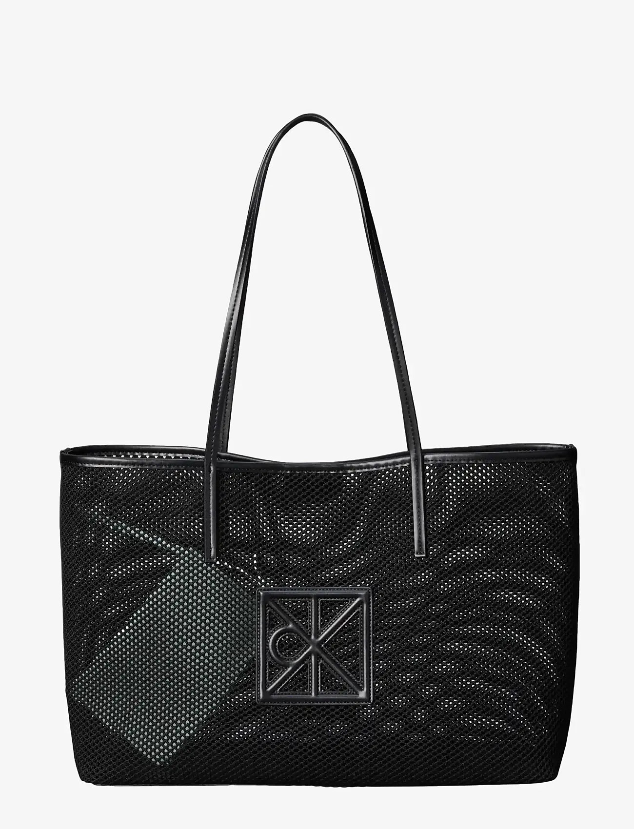 Calvin Klein - EMBLEM MESH TOTE - tote bags - black - 0