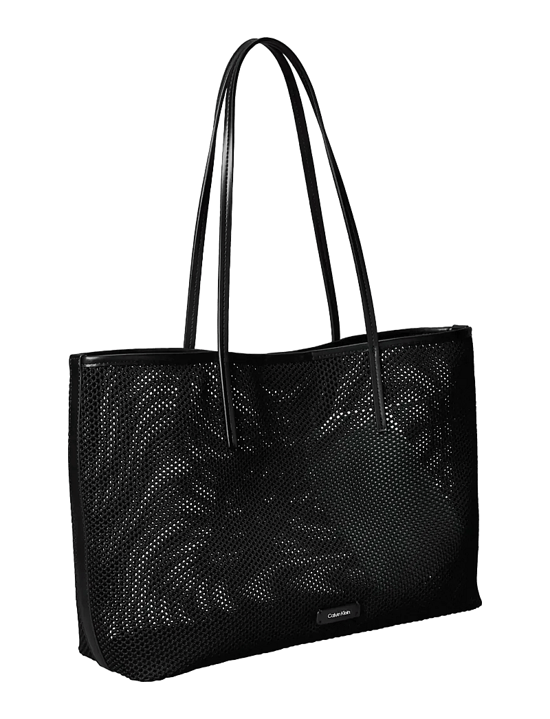 Calvin Klein - EMBLEM MESH TOTE - tote bags - black - 1