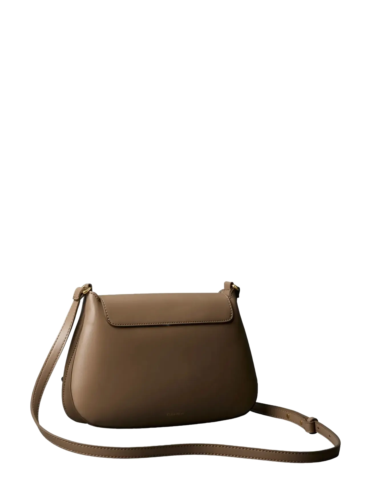Calvin Klein - HARDWARE FLAP MEDIUM CROSSBODY - crossbody bags - desert taupe - 2